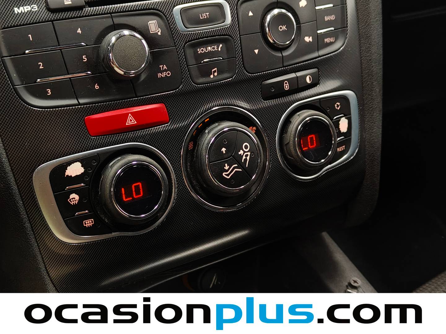 Equipamiento del Citroën C4 Citroën C4 1.6 VTi Collection (120 CV)