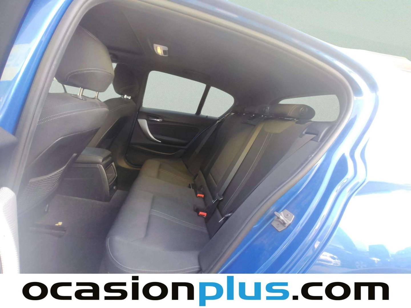 Foto asientos traseros BMW Serie 1 BMW Serie 1 118i (136 CV)Pack M