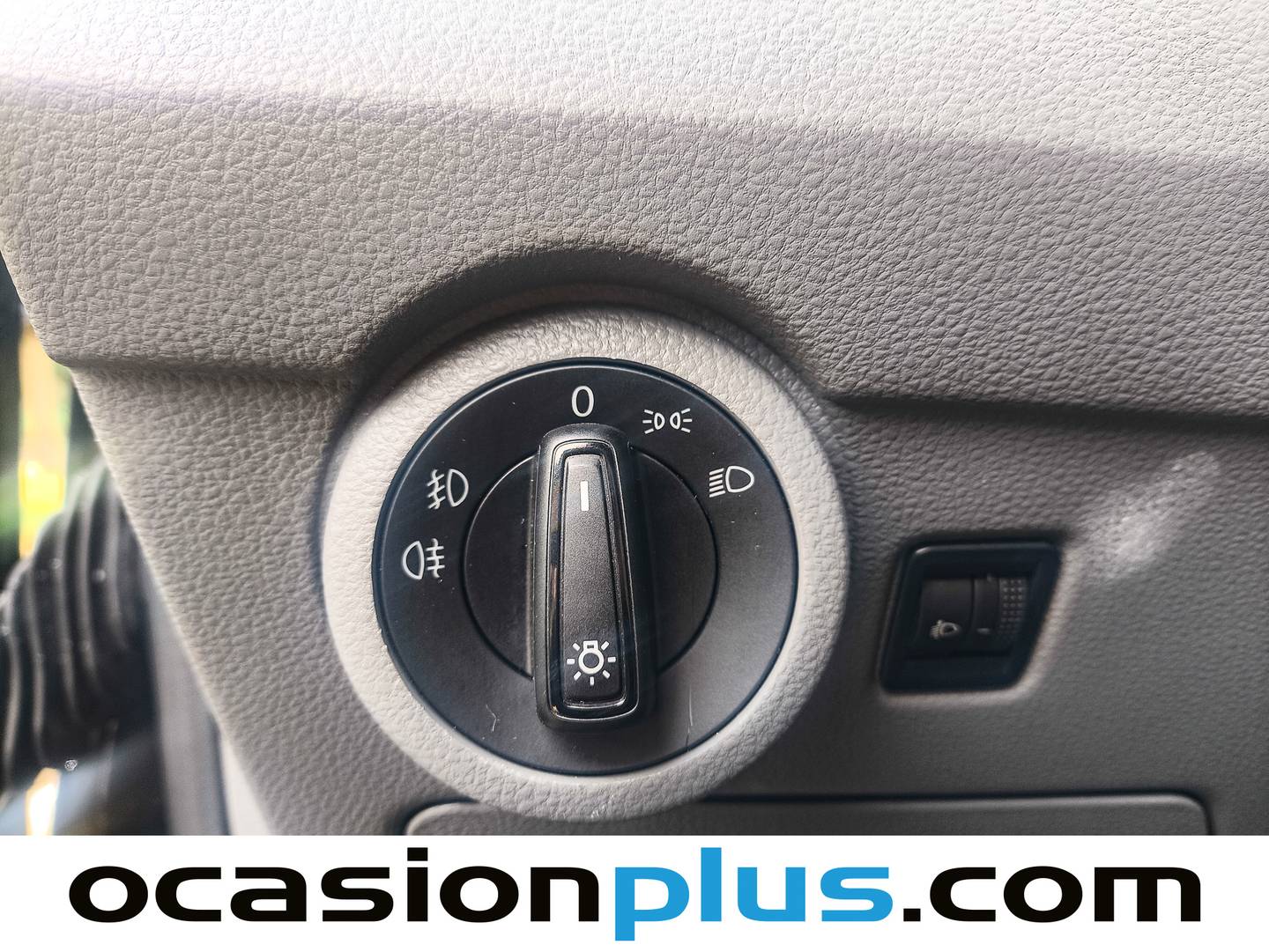 Foto Volkswagen Caravelle Volkswagen Caravelle Origin Batalla Corta 2.0 TDI BMT (150 CV) DSG 9 Plazas