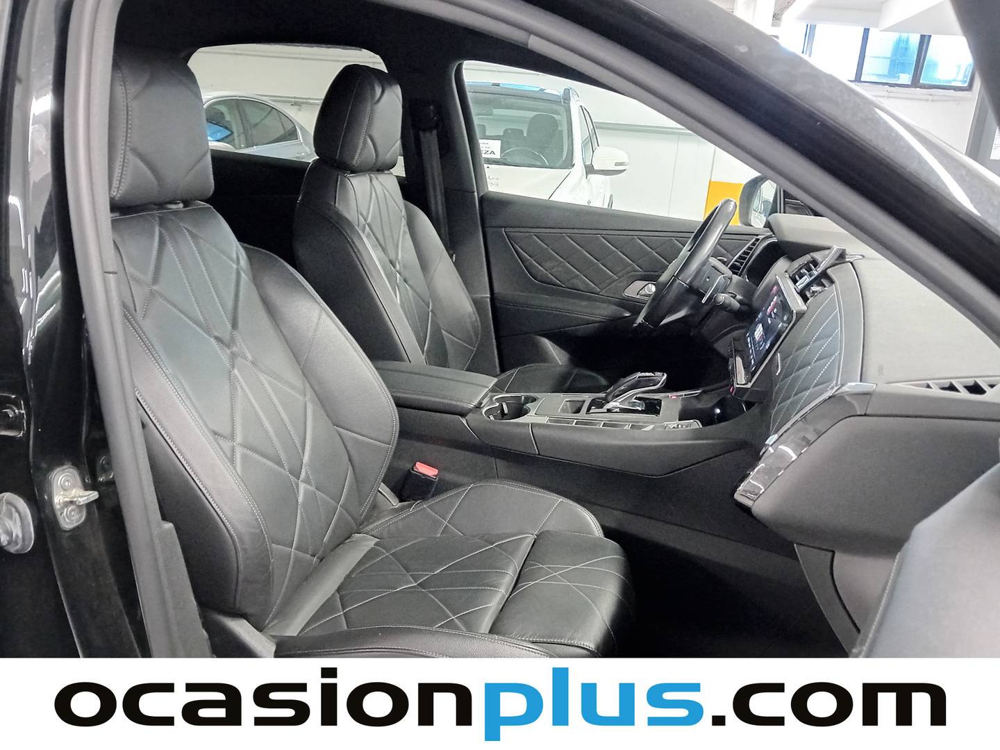 Foto DS DS 7 Crossback DS DS7 Crossback PureTech  (180CV) AT Bastille +