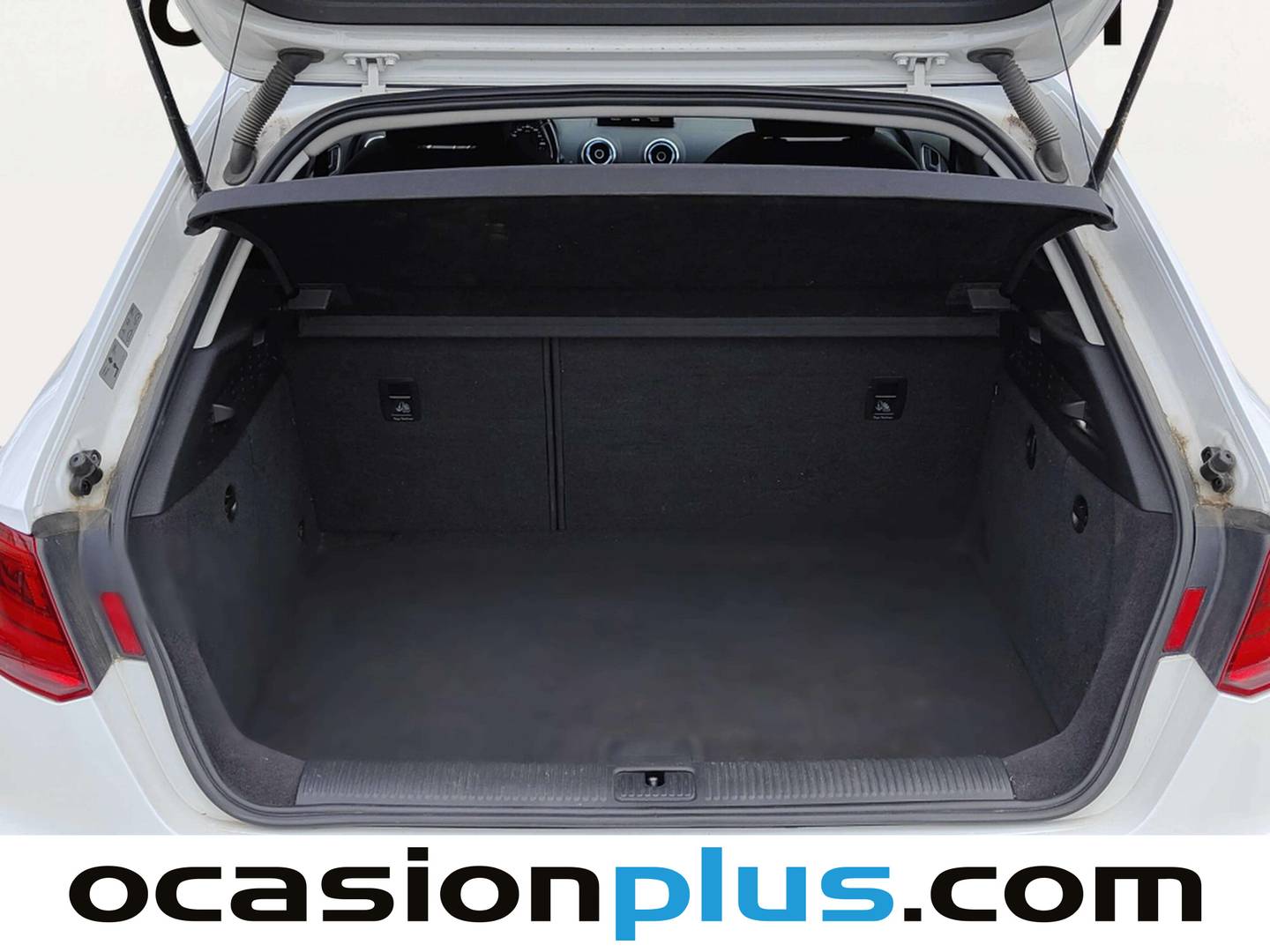 Fotos maletero Audi A3 Audi A3 Sportback Ambition Edición especial 2.0 TDI (150 CV)