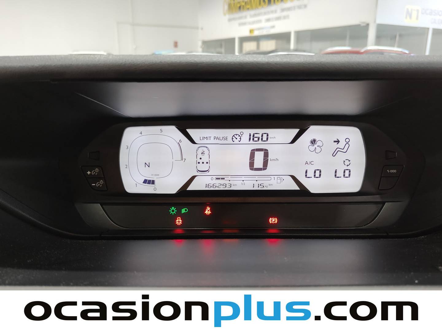 Citroën C4 Spacetourer Citroën C4 Spacetourer PureTech 130 S&S Live EAT8 (130 CV) automático