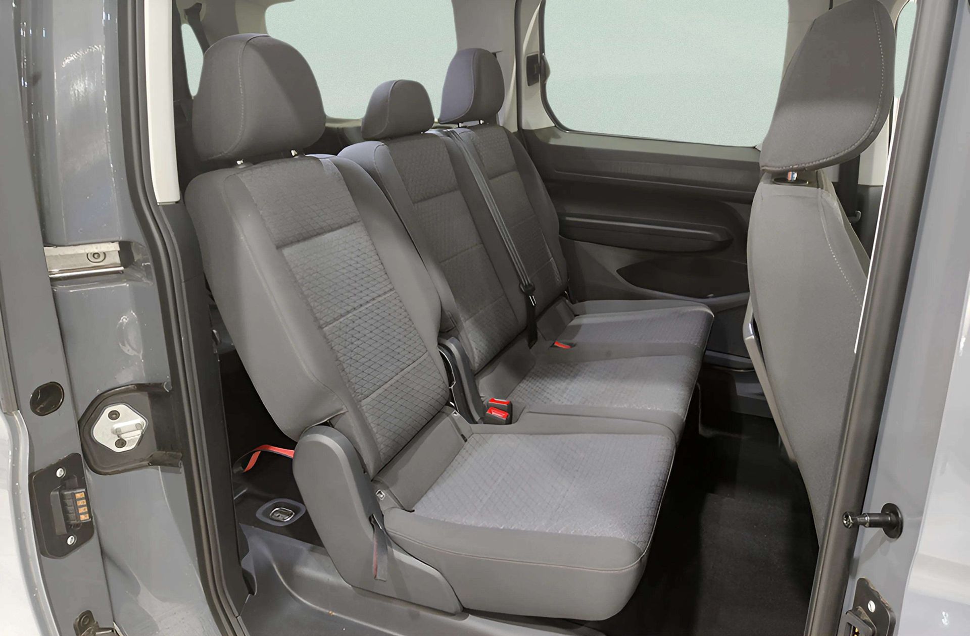 Ford Grand Tourneo Connect 2.0 EcoBlue Titanium 7 plazas - foto 17