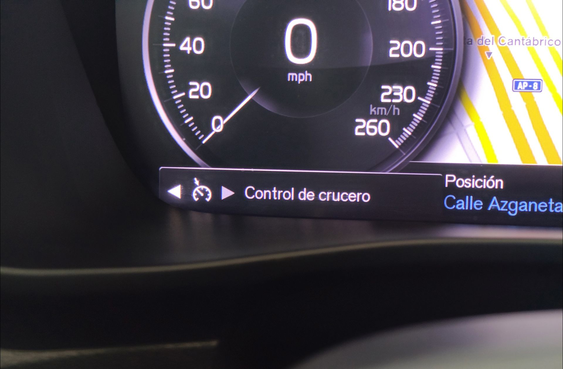 Volvo XC40 D3 Business Plus - foto 39