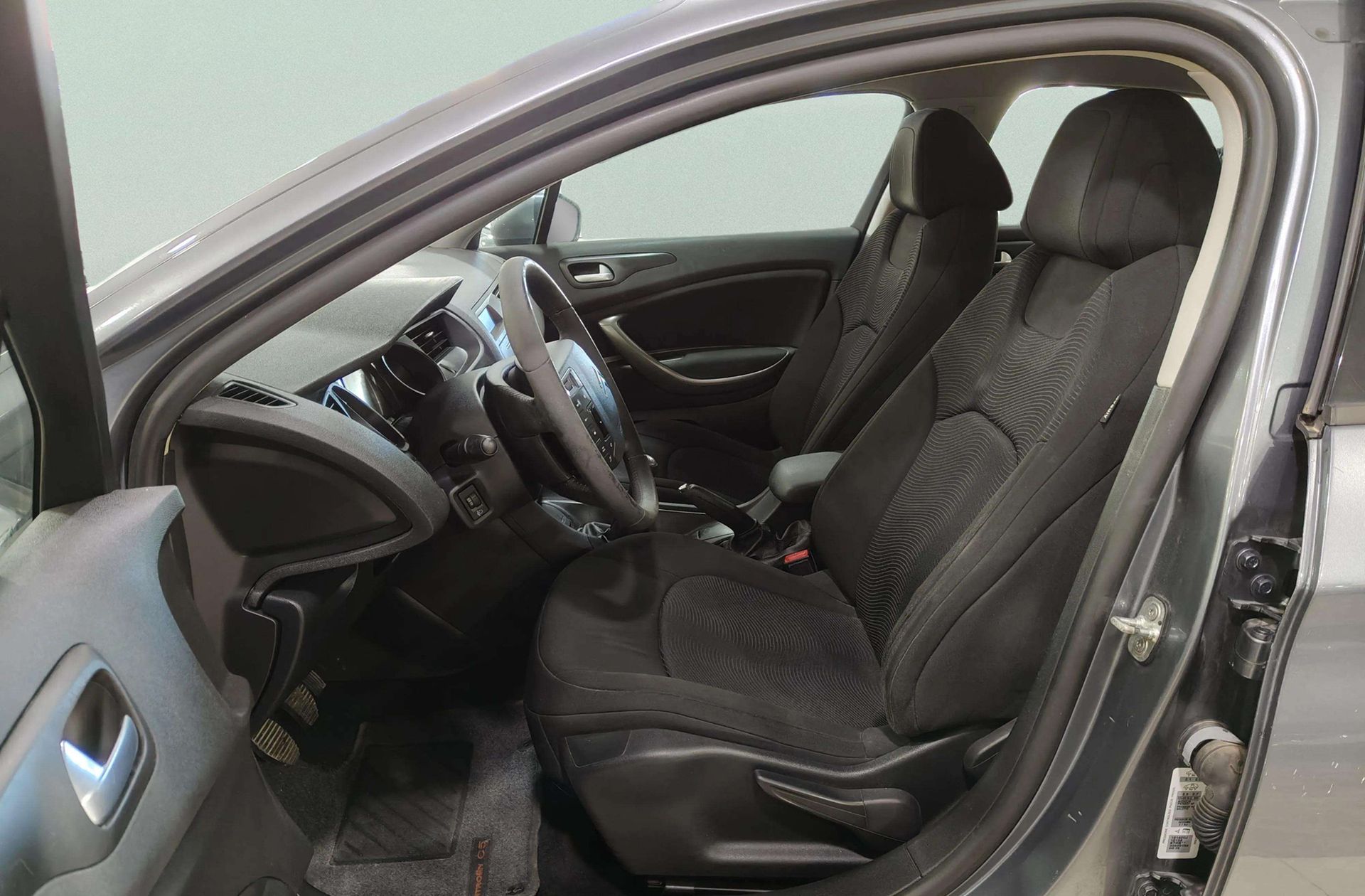 Citroën C5 1.6 HDi FAP Airdream Business - foto 8