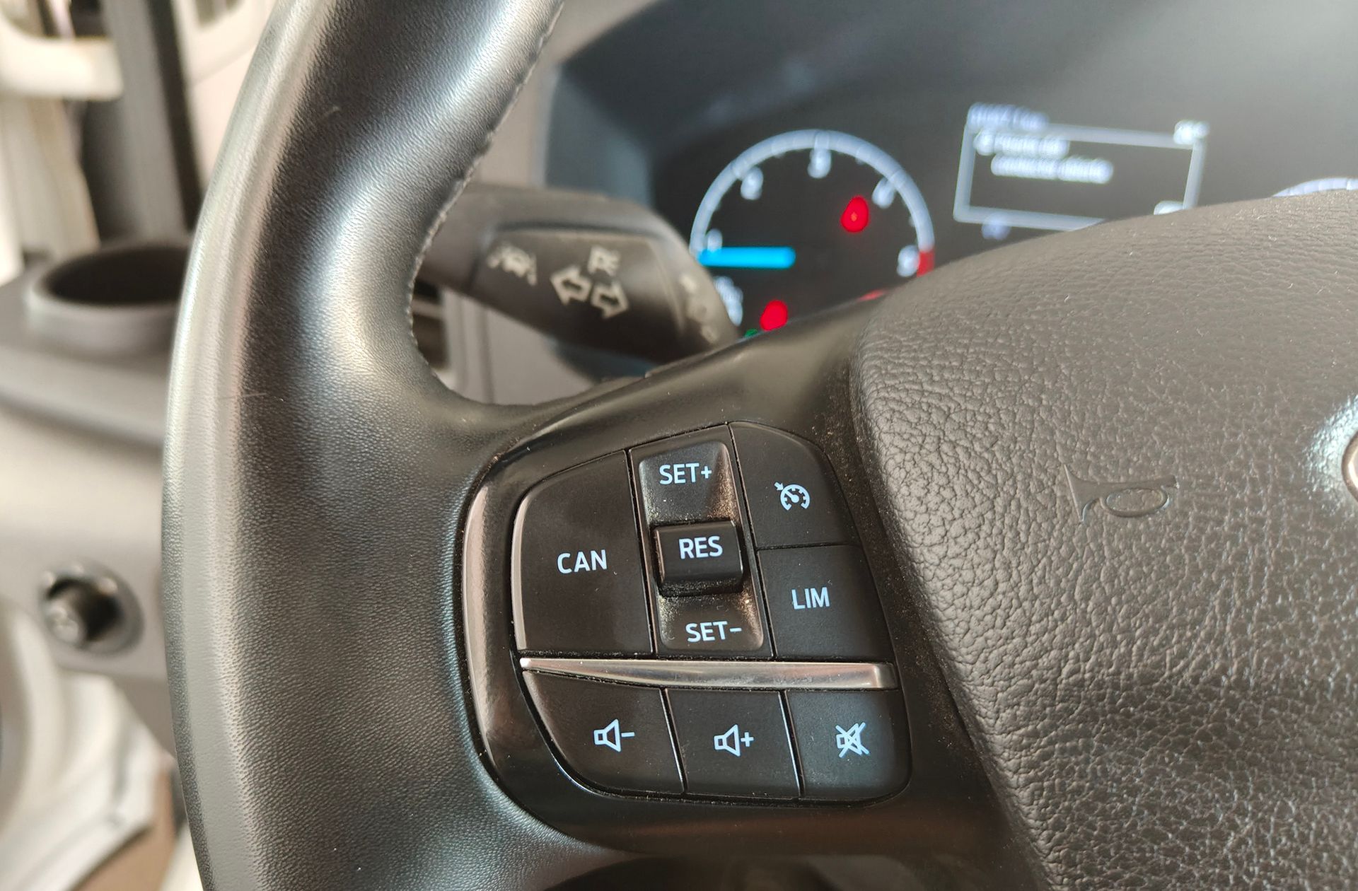 Ford Transit 350 L2H2 Trend FWD HD - foto 19