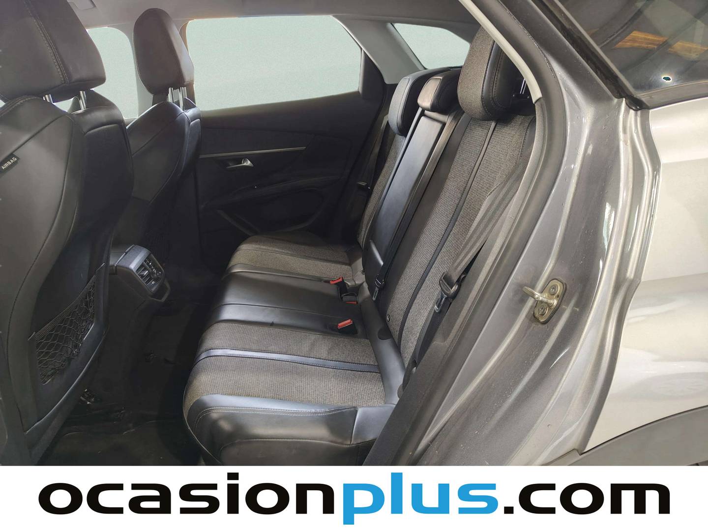 Foto asientos traseros Peugeot 3008 Peugeot 3008 BlueHDI 120 S&S Allure (120 CV)