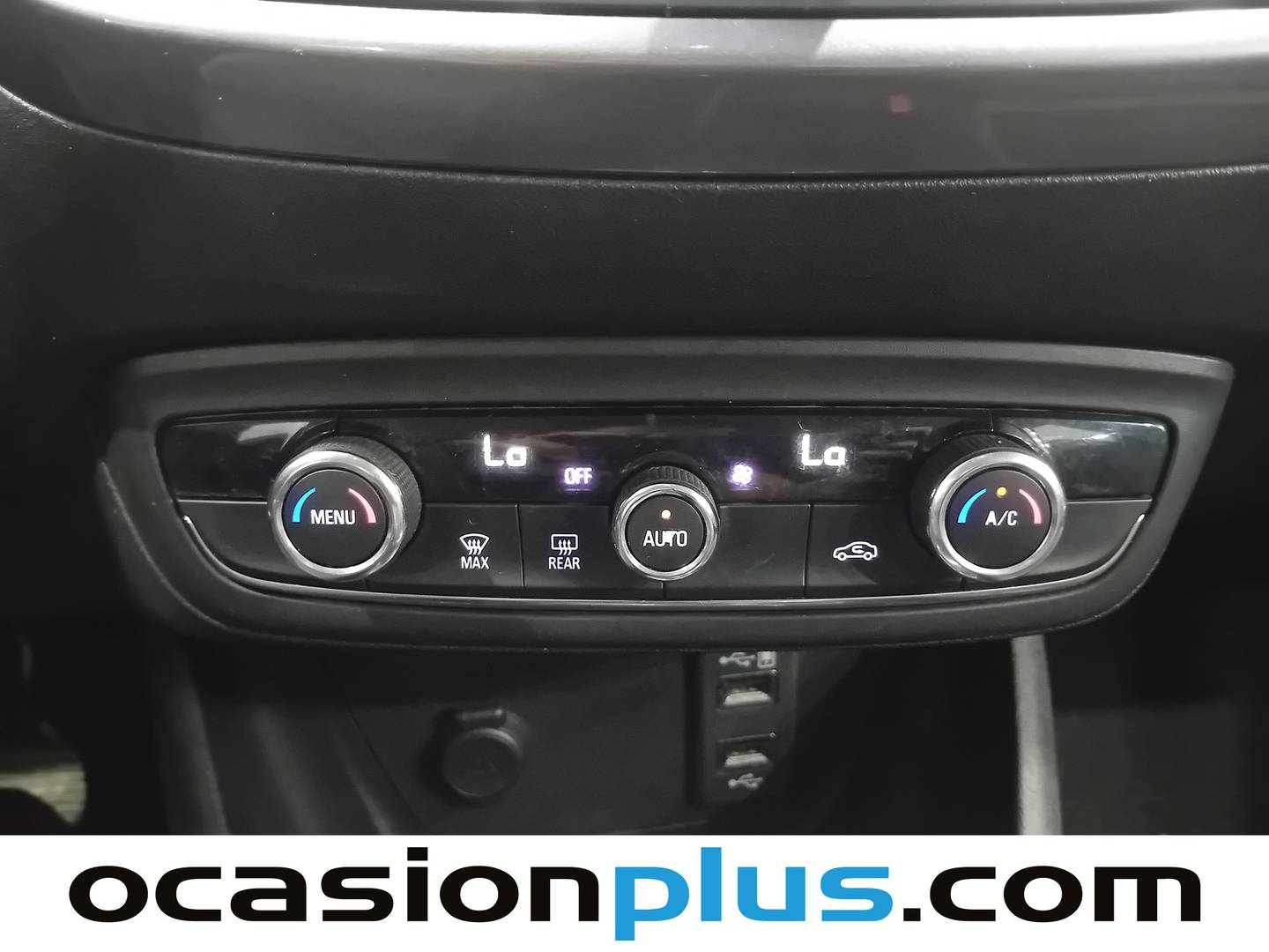 Foto Opel Crossland X Opel Crossland X 1.2 Turbo S&S Innovation Auto (130 CV)