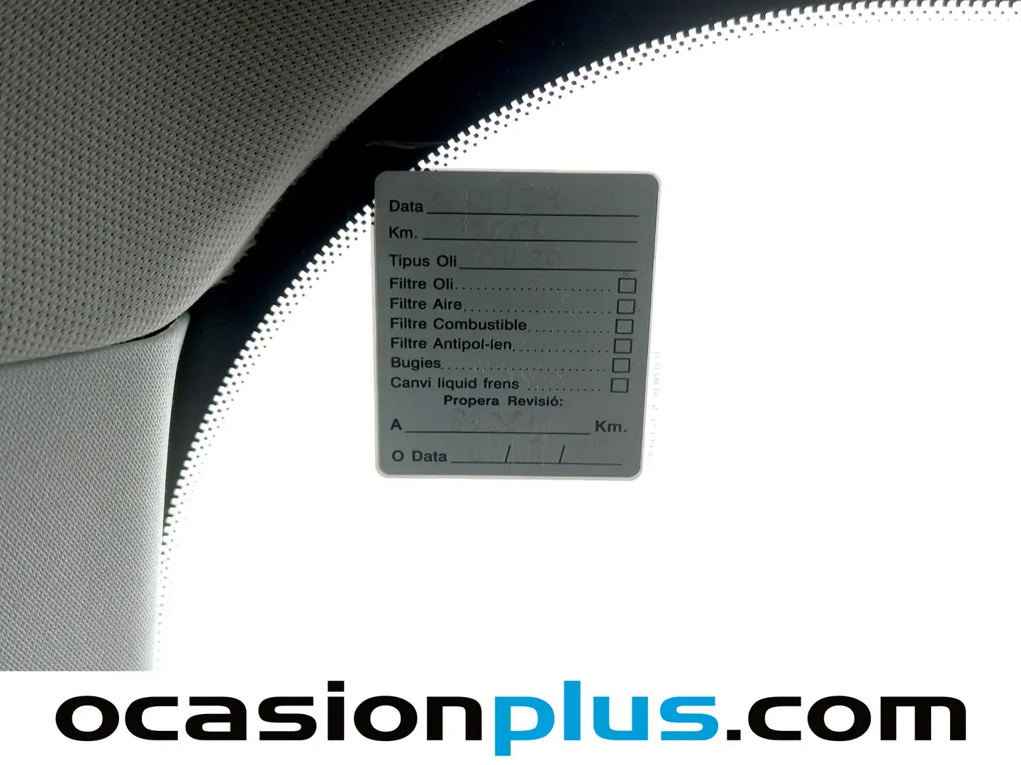 Foto Peugeot 2008 Peugeot 2008 PureTech 130 S&S Allure Pack EAT8 (130 CV)