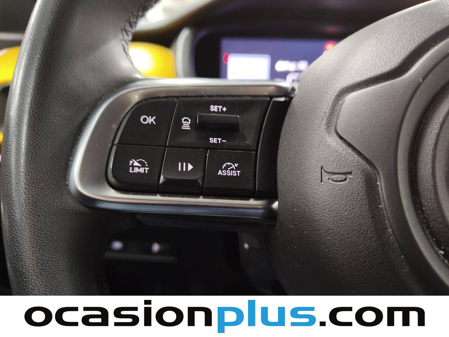 Foto Jeep Avenger Jeep Avenger 1.2 G Summit (100 CV)