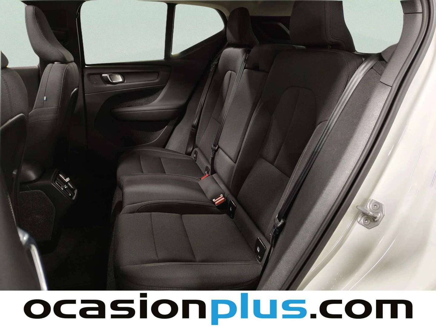 Foto asientos traseros Volvo XC40 Volvo XC40 T3 Momentum Pro Auto (163 CV)