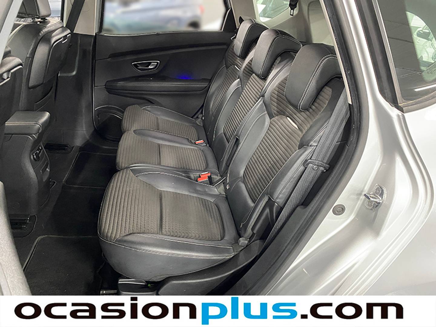 Foto Renault Scénic Renault Scenic Zen TCe (160 CV) GPF EDC