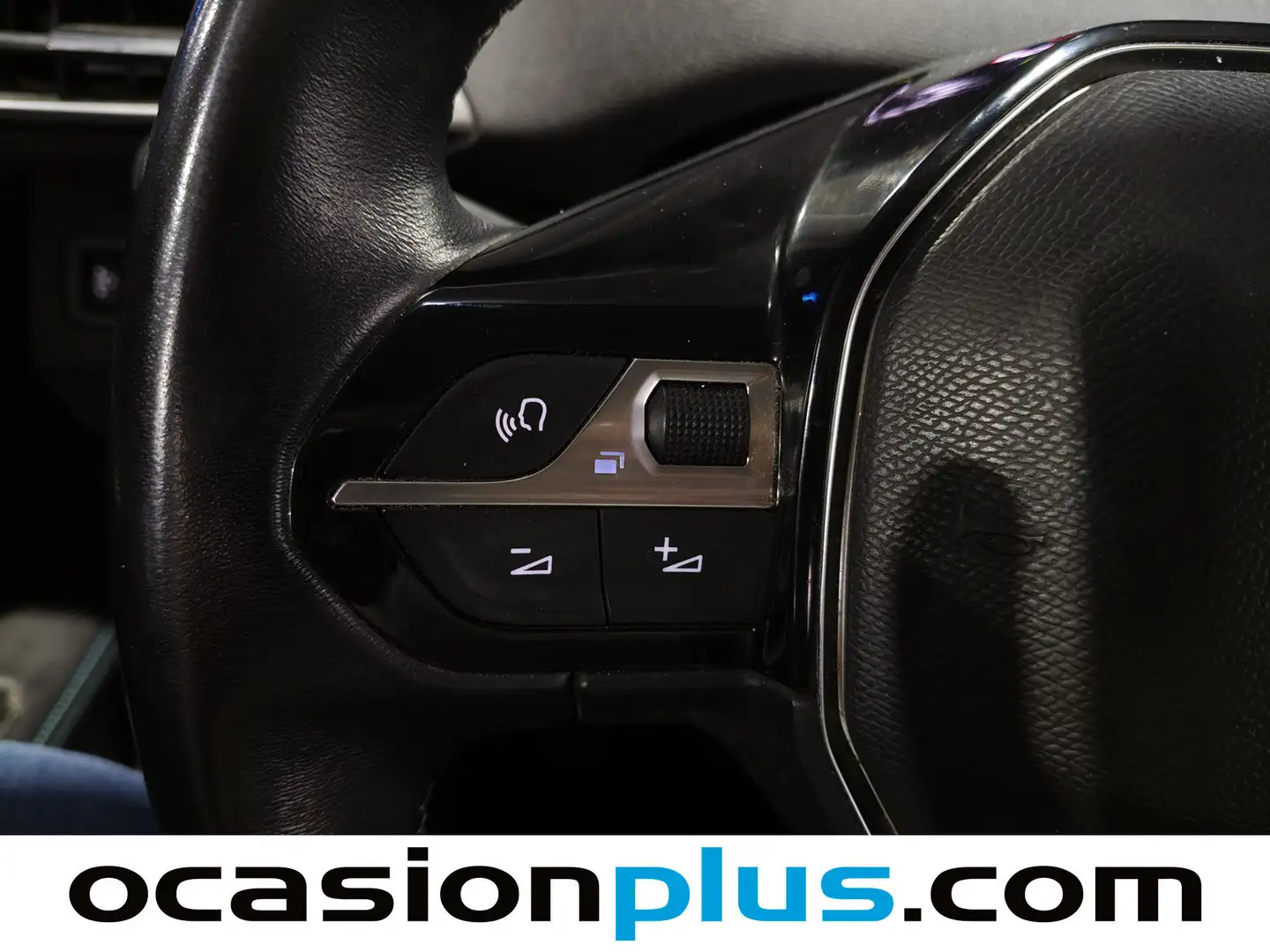 Foto Peugeot 5008 Peugeot 5008 PureTech 130 S&S Allure Pack (130 CV)