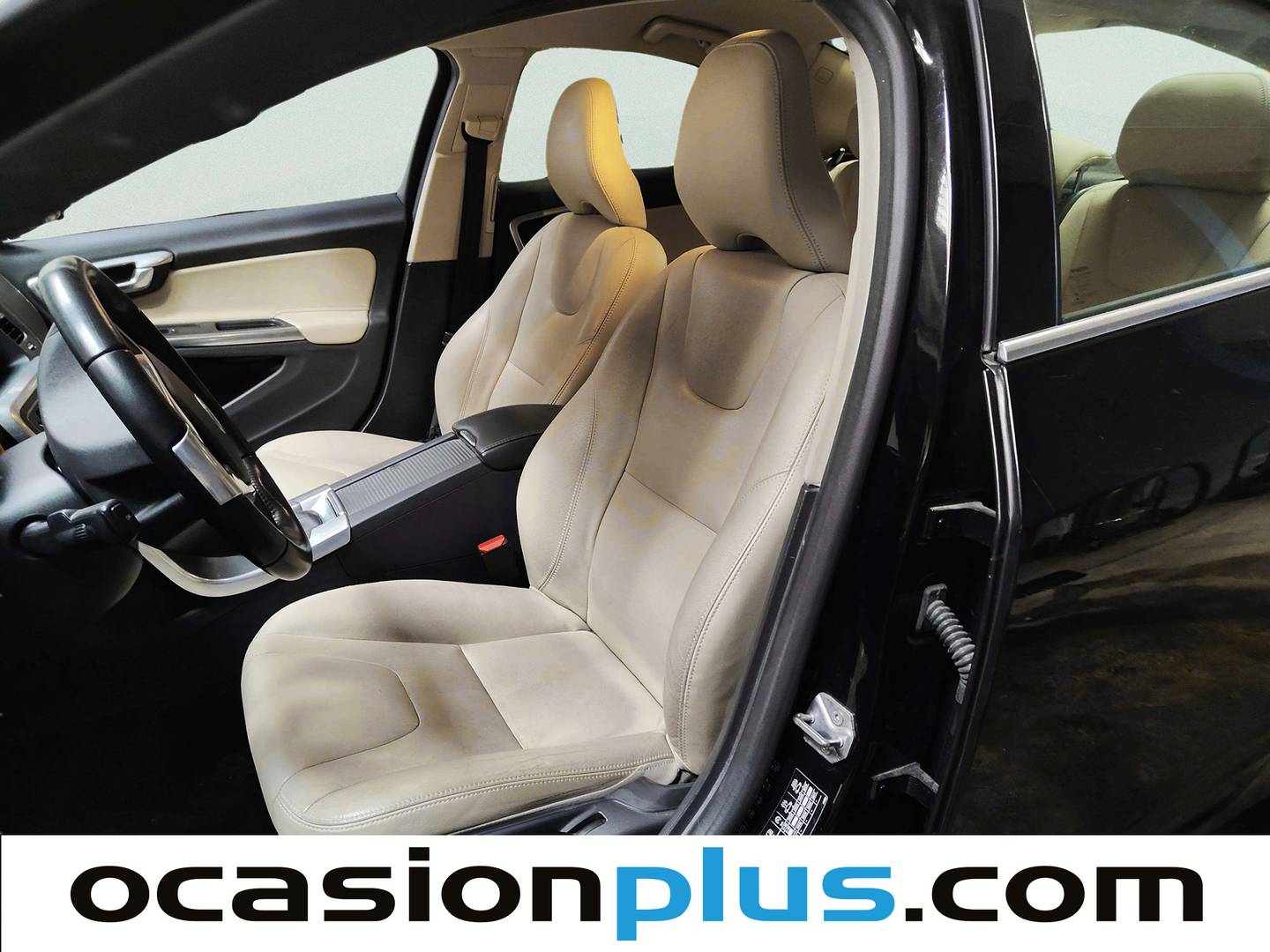 Foto Volvo S60 Volvo S60 D3 Momentum Auto (150 CV)