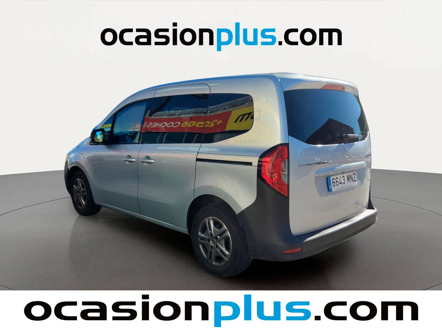 Foto delantera Mercedes Citan Mercedes Citan Combi 110 CDI Tourer Base Largo (95 CV) derecha