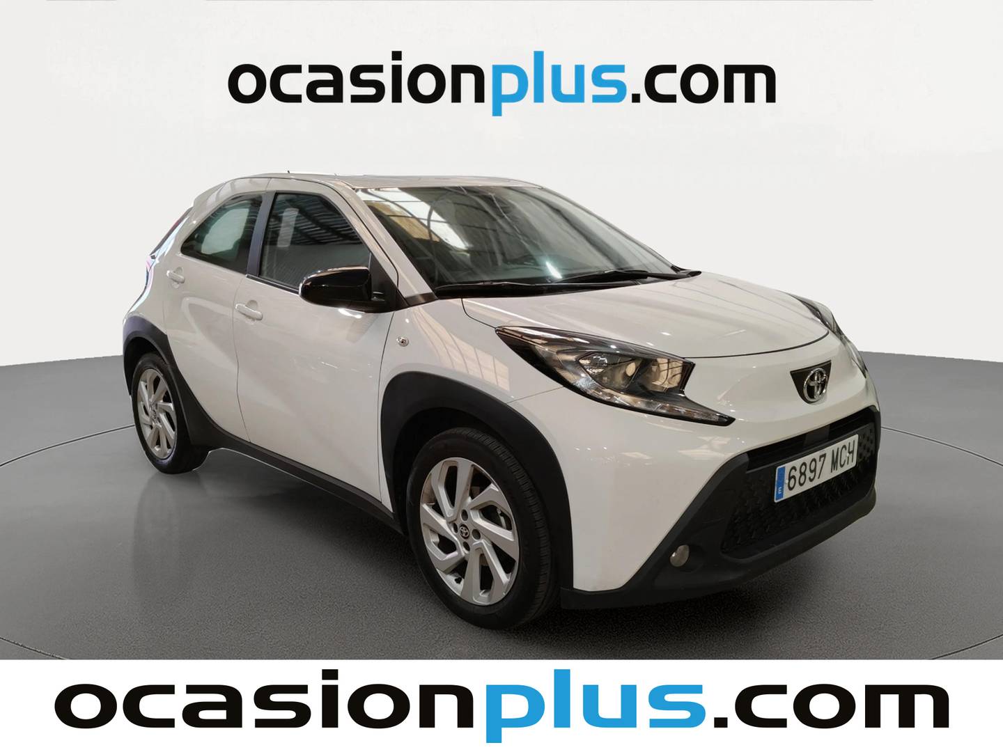 Foto delantera Toyota Aygo Toyota Aygo 1.0 70 x-play  (72 CV) derecha