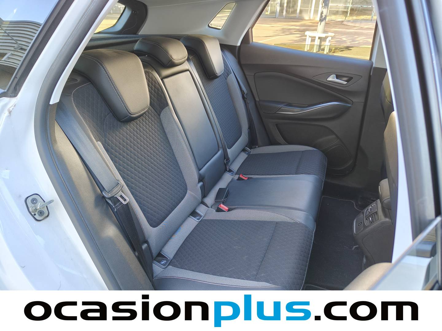 Foto Opel Grandland X Opel Grandland X 1.5 CDTi Ultimate Auto (130 CV)