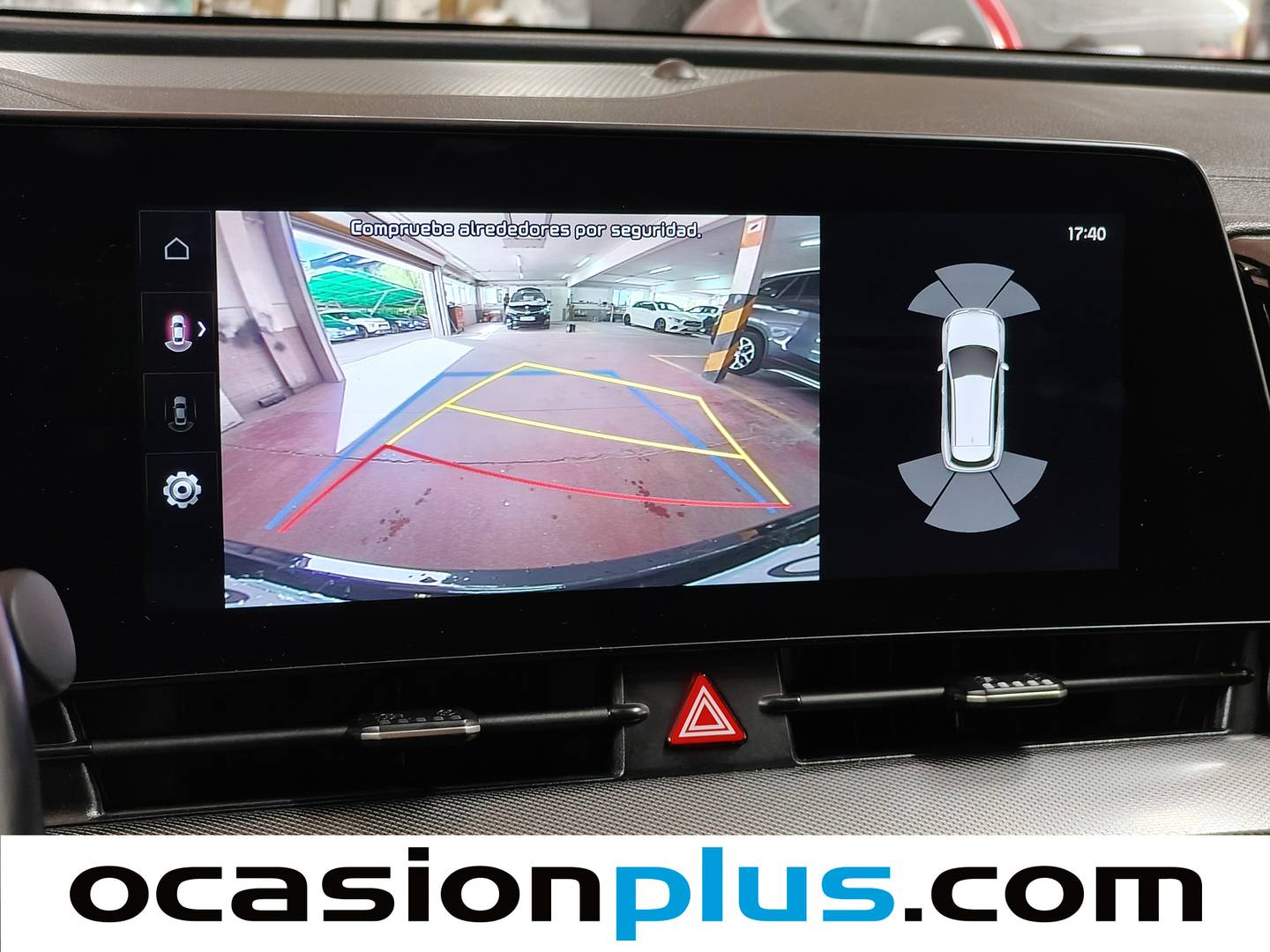 Accesorios del KIA Sportage KIA Sportage 1.6 T-GDi MHEV Tech 4x2 (150 CV)