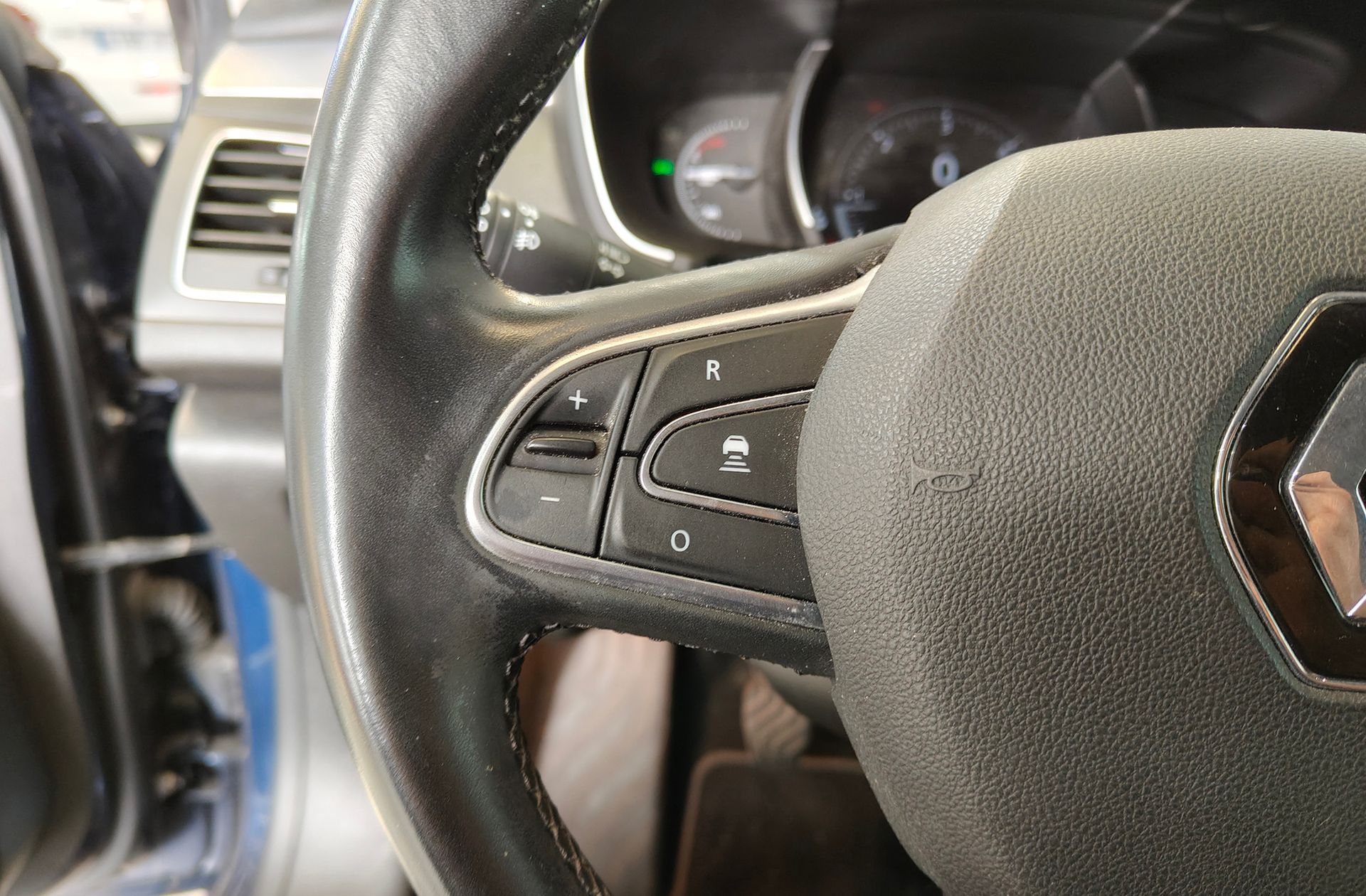 Renault Talisman Sport Tourer Limited Blue dCi - foto 24