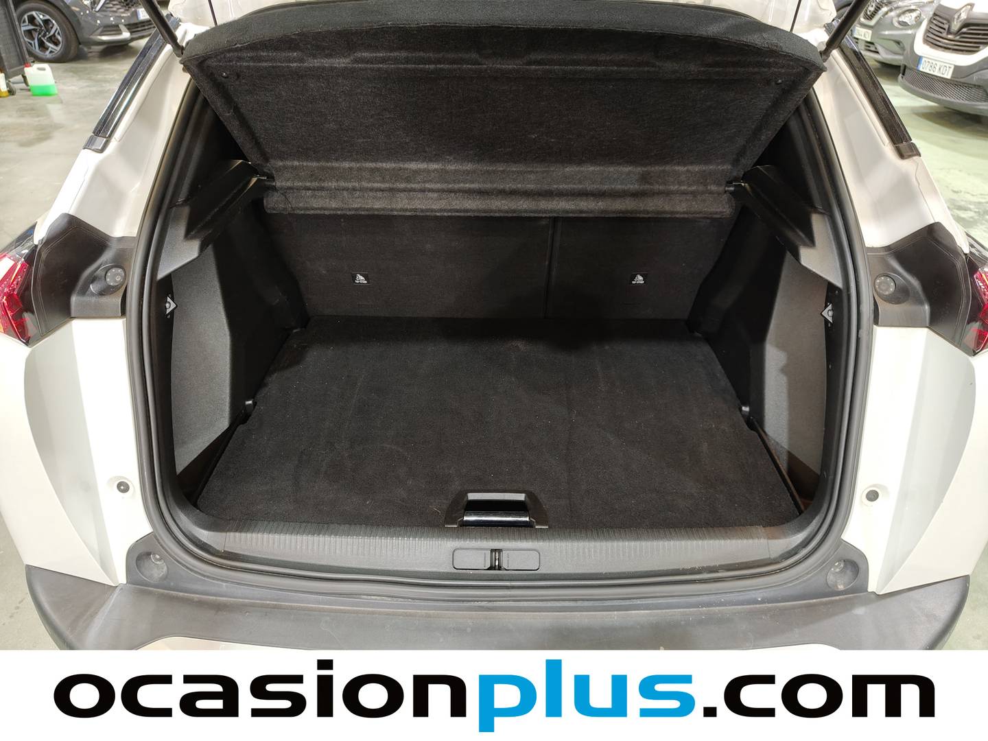 Foto Peugeot 2008 Peugeot 2008 PureTech 100 S&S Allure (100 CV)