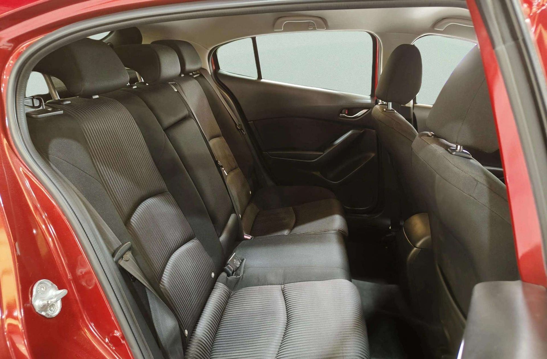 Mazda Mazda3 2.0 GE Luxury - foto 15