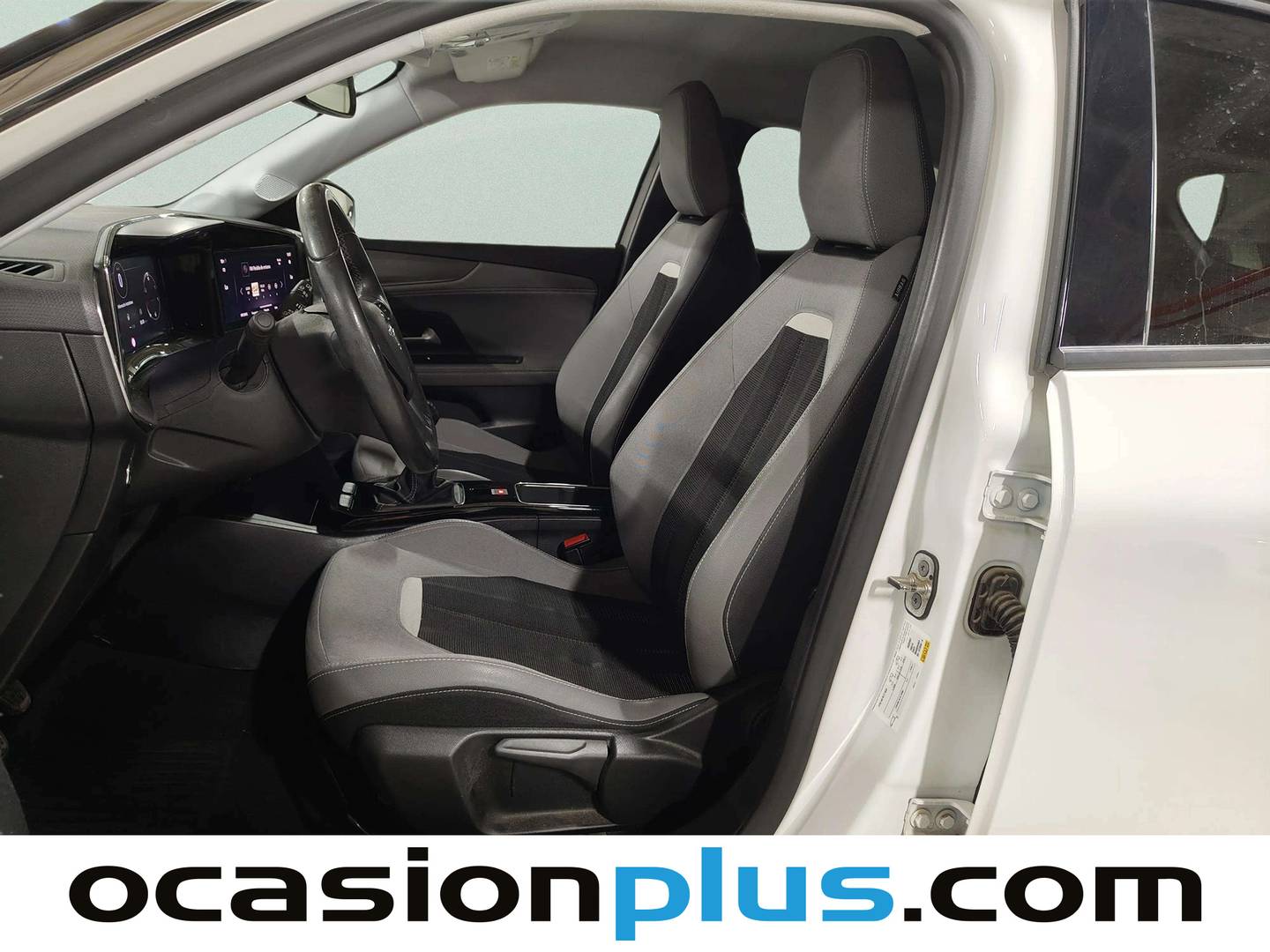 Foto asientos delanteros Opel Mokka Opel Mokka 1.2 T Business Elegance (100 CV)
