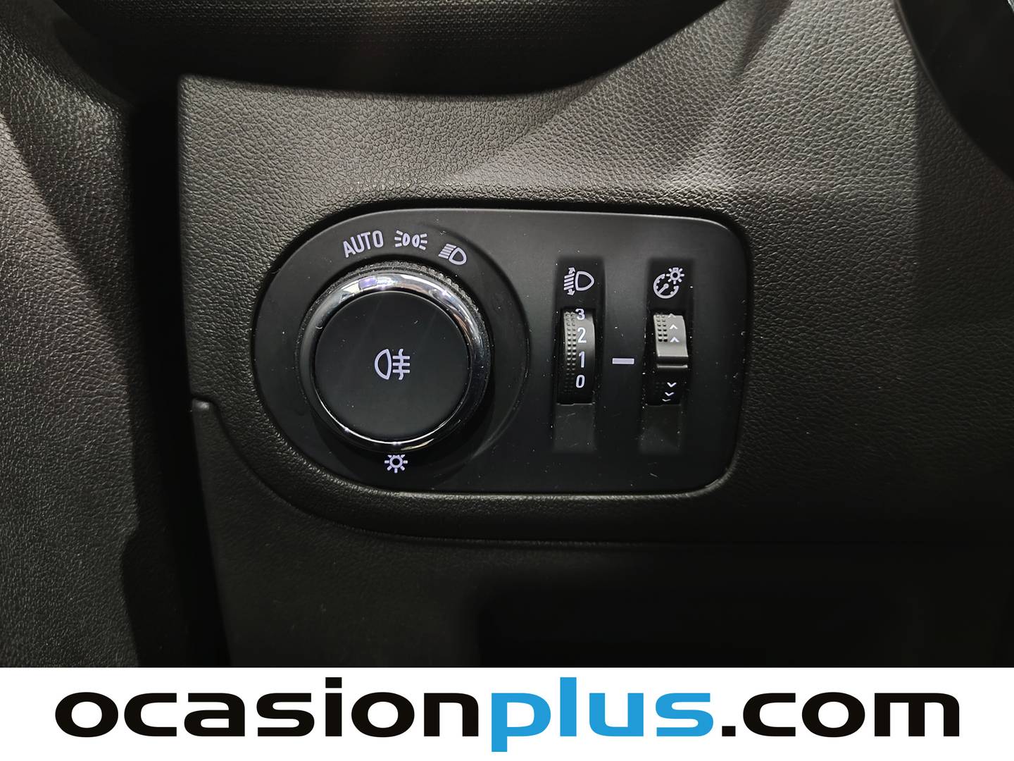 Foto Opel Crossland Opel Crossland 1.2 Edition (110 CV)