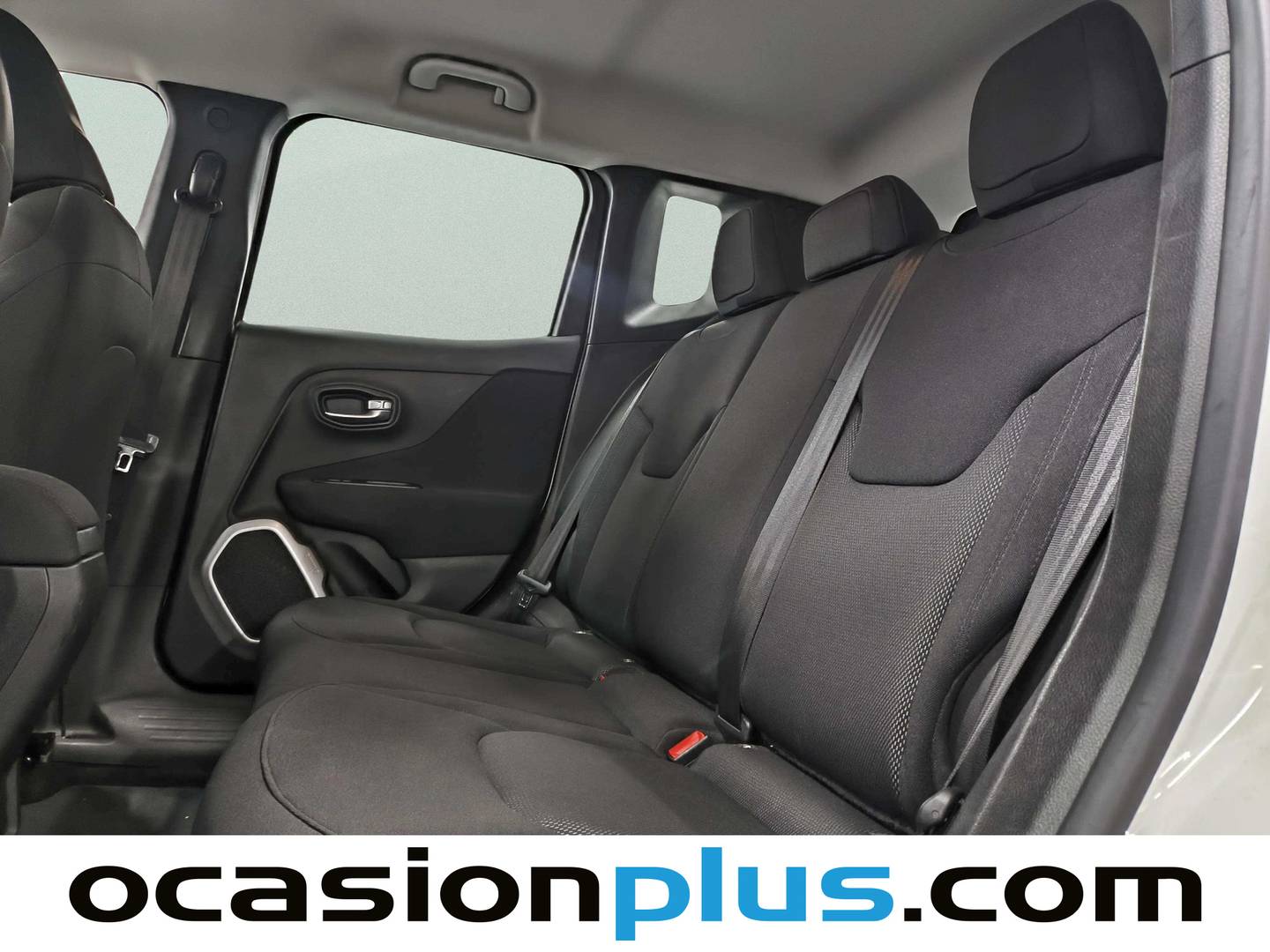Foto asientos traseros Jeep Renegade Jeep Renegade 1.0G Sport 4x2 (120 CV)