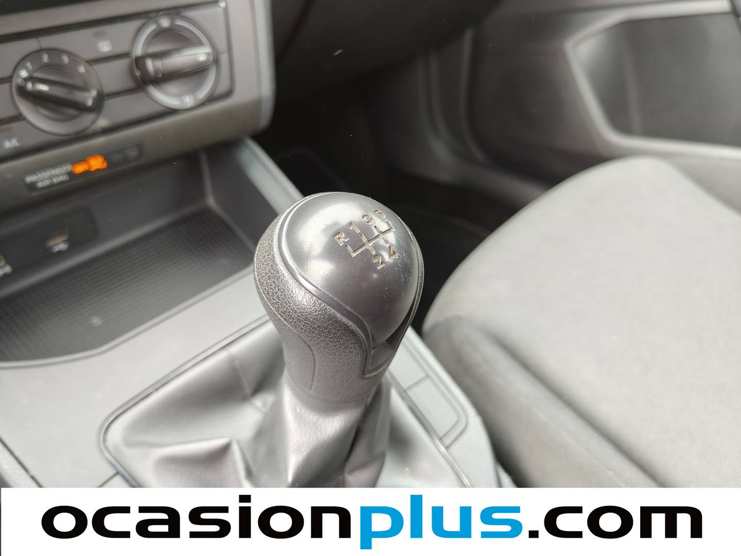 Seat Arona Seat Arona 1.6 TDI Reference Plus S&S (95 CV) de segunda mano