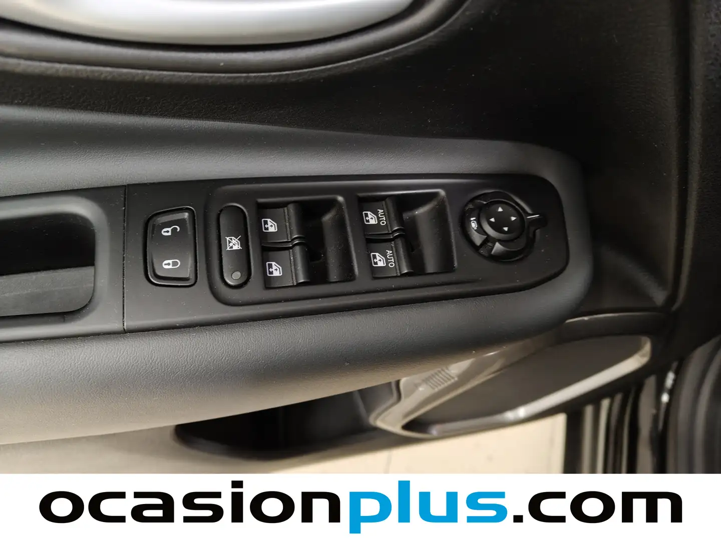 Foto Jeep Renegade Jeep Renegade eHybrid 1.5 Limited ATX (130 CV)