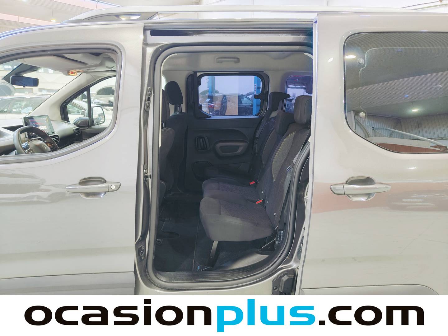 Foto asientos traseros Peugeot Rifter Peugeot Rifter PureTech 110 Active Standard (110 CV)