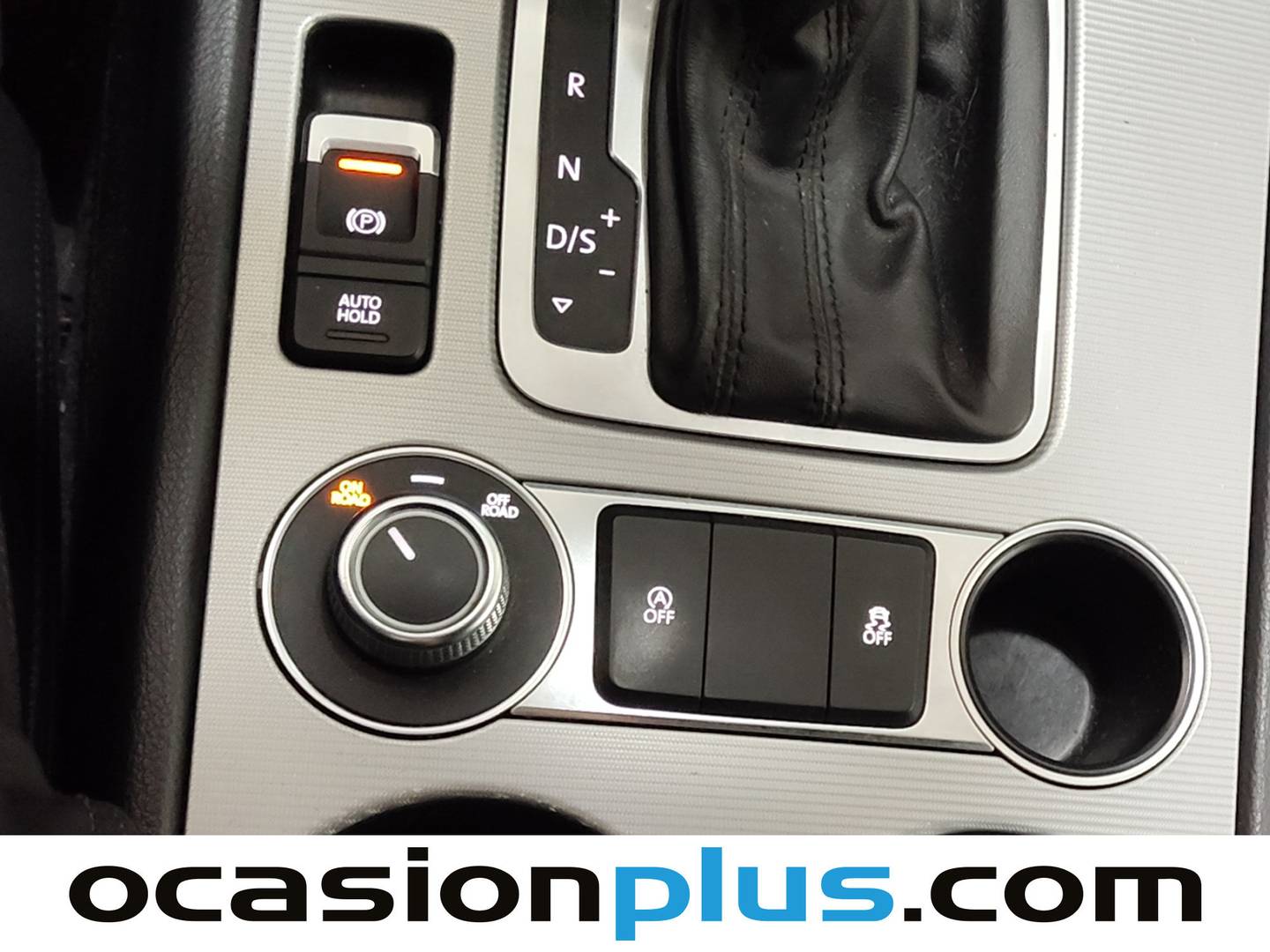 Foto Volkswagen Touareg Volkswagen Touareg R-Line 3.0 TDI BMT (204 CV) Tiptronic