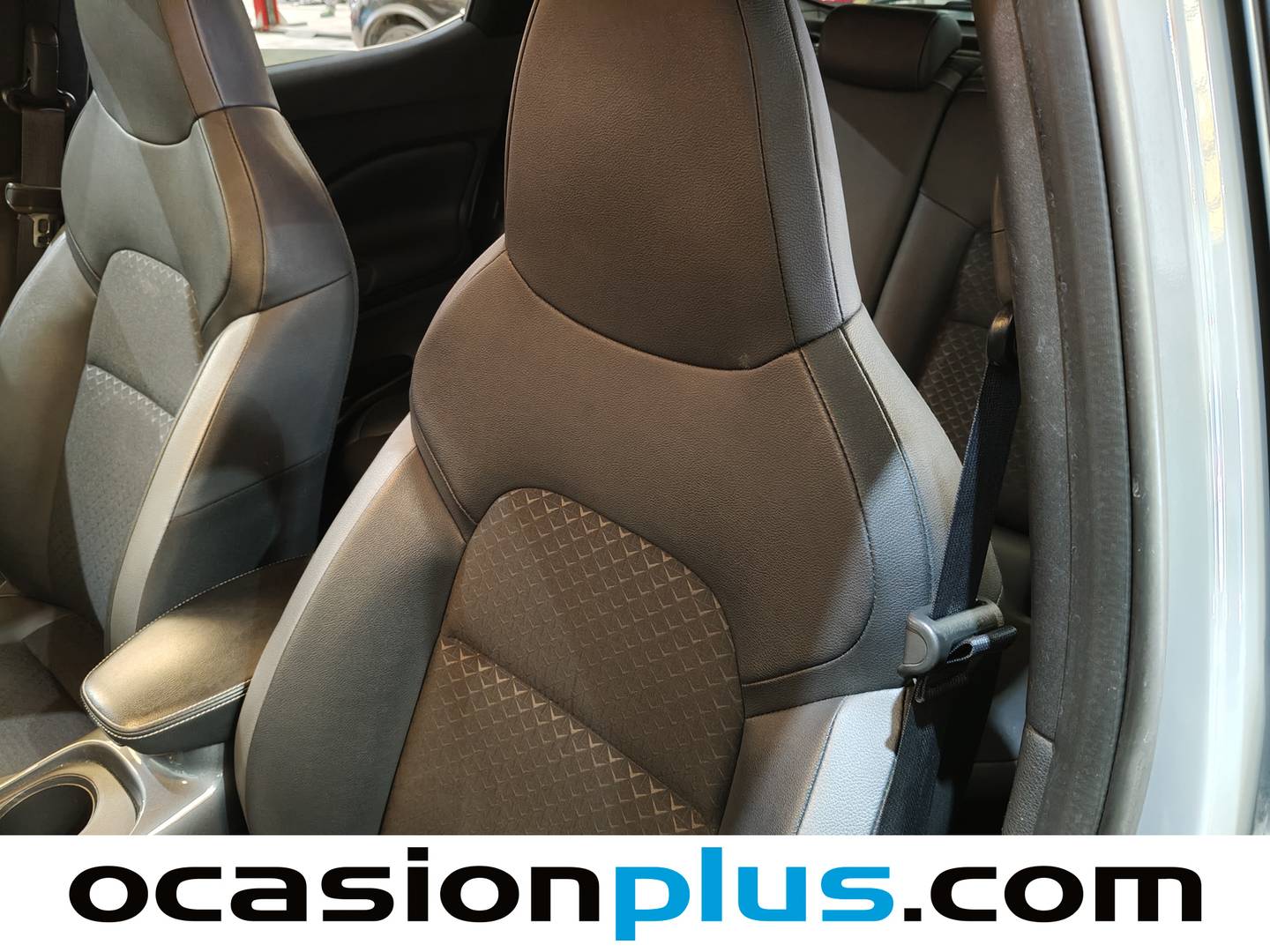 Extras del Nissan JUKE Nissan Juke Hybrid N-Design Black Auto (143 CV)