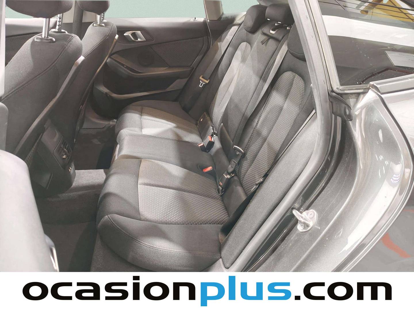 Foto asientos traseros BMW Serie 2 BMW Serie 2 218i Gran Coupe (140 CV)