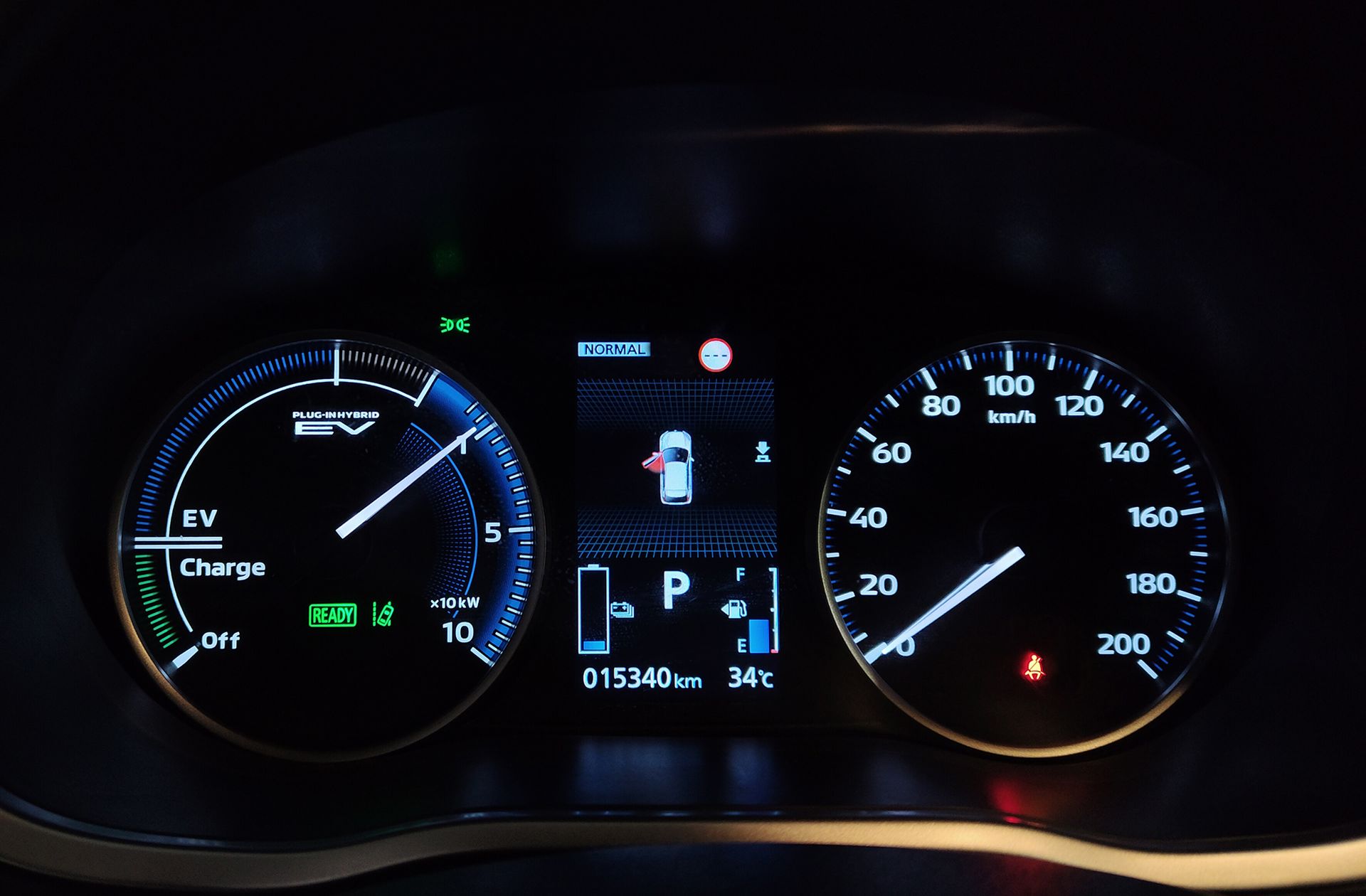 Mitsubishi Eclipse Cross 2.4 PHEV Kaiteki 4WD - foto 23