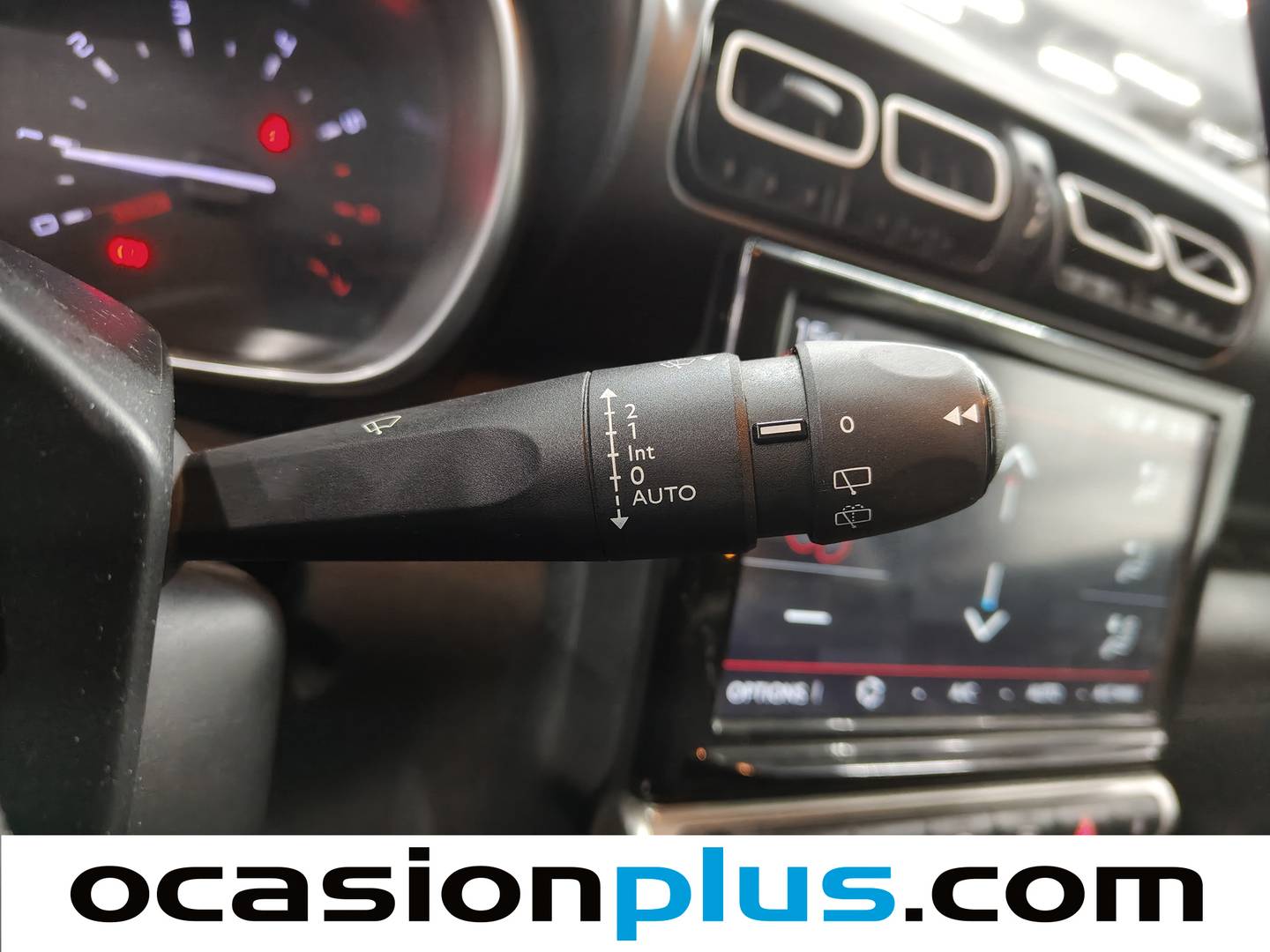 Foto Citroën C3 Aircross Citroen C3 Aircross PureTech 130 Shine Pack EAT6 (131 CV)