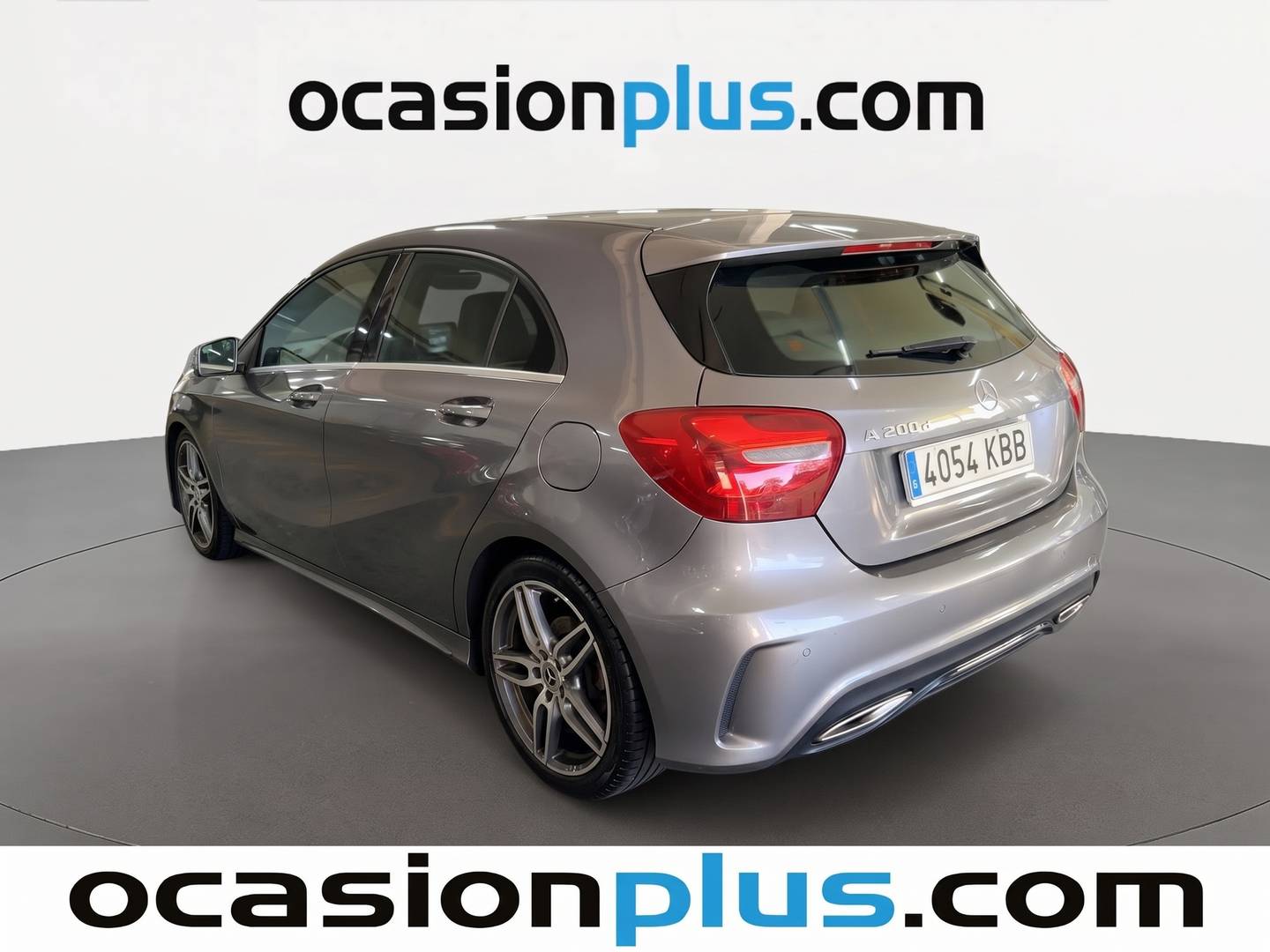 Foto trasera Mercedes Clase A Mercedes Clase A 200 d (136 CV) Pack AMG izquierda