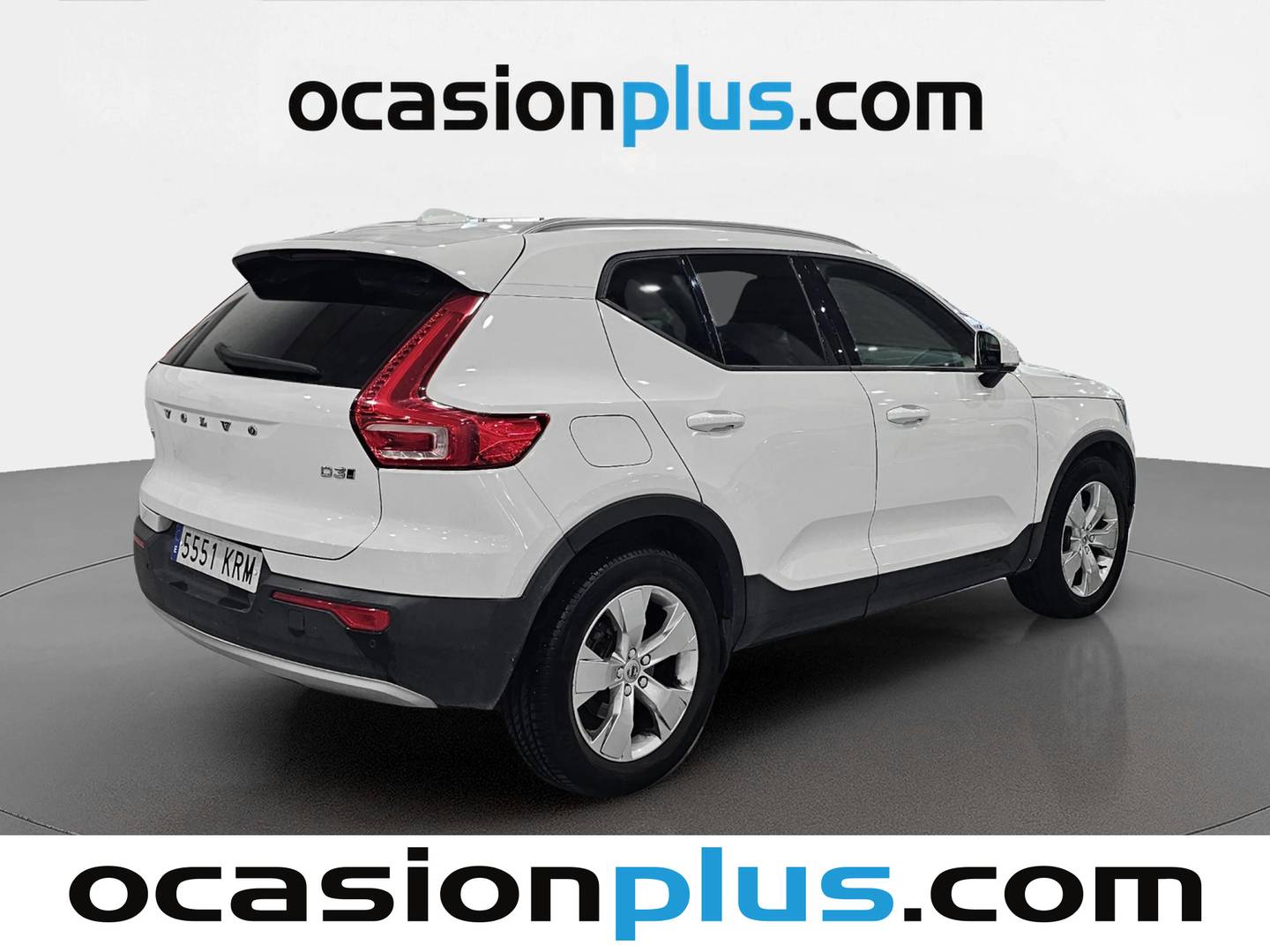 Foto trasera Volvo XC40 Volvo XC40 D3 Momentum AWD Auto (150 CV) derecha