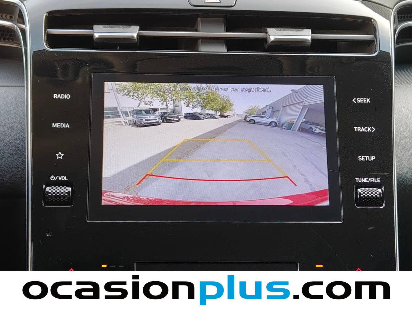 Equipamiento del Hyundai Tucson Hyundai Tucson 1.6 TGDI HEV Maxx Auto (230 CV)