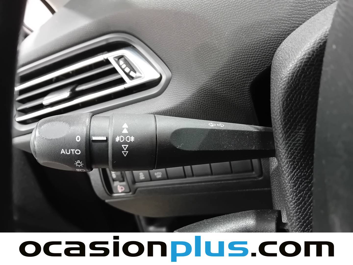 Foto Peugeot 308 Peugeot 308 PureTech 110 S&S Style (110 CV)