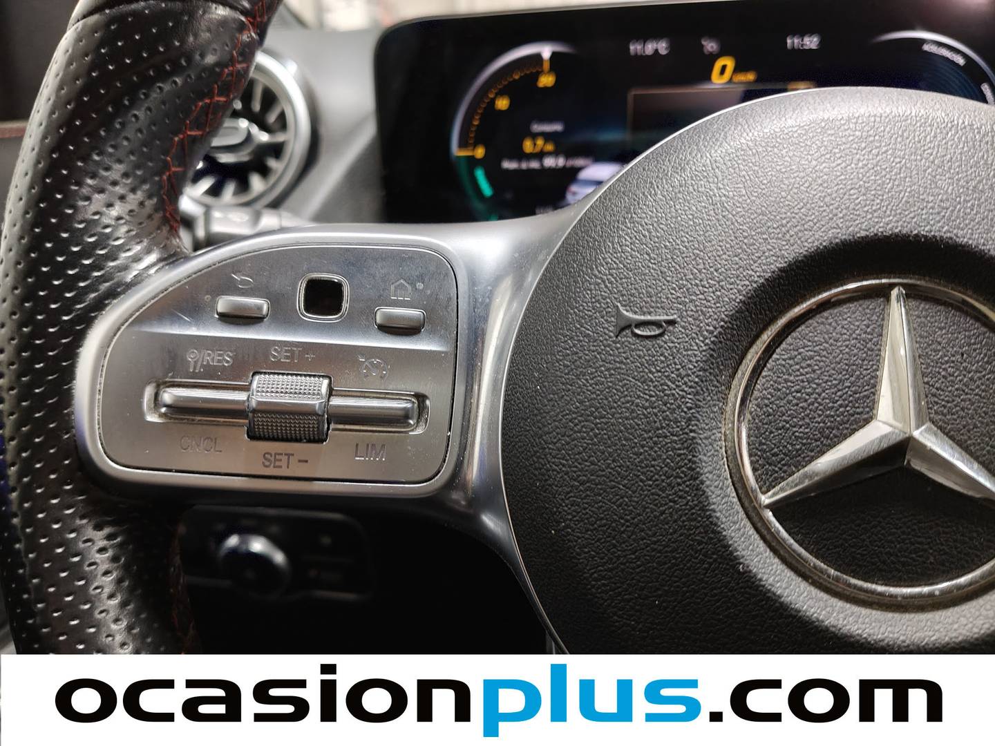 Foto Mercedes GLA Mercedes-Benz GLA 200 D (150 CV) Pack AMG