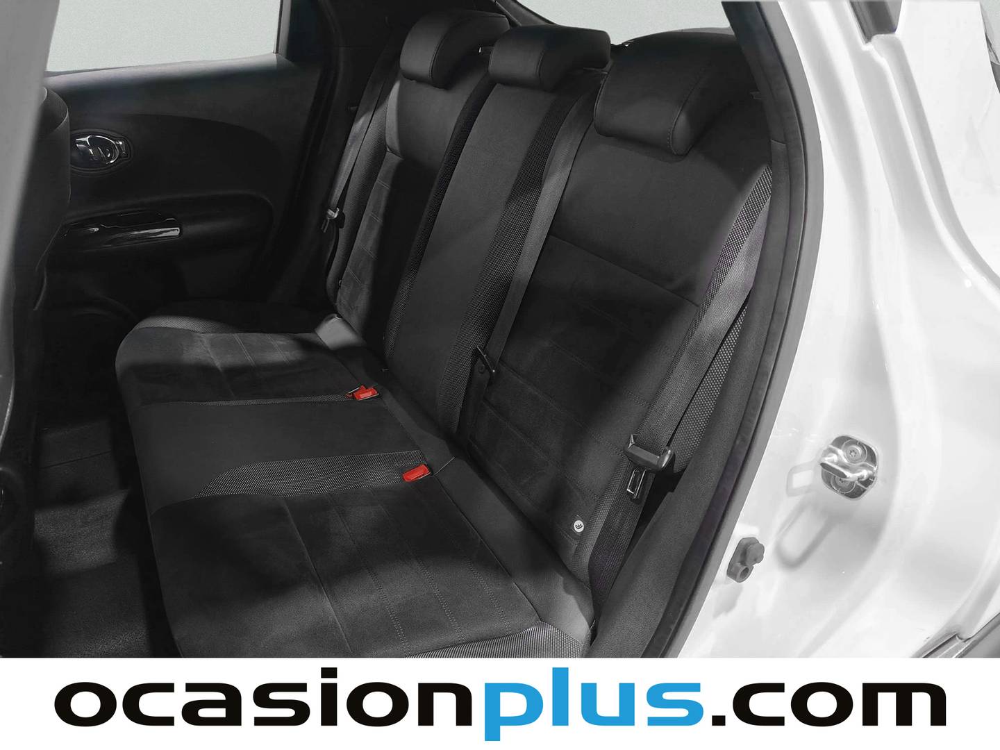 Foto asientos traseros Nissan JUKE Nissan Juke 1.2 DIG-T N-Connecta 4x2 (115 CV)