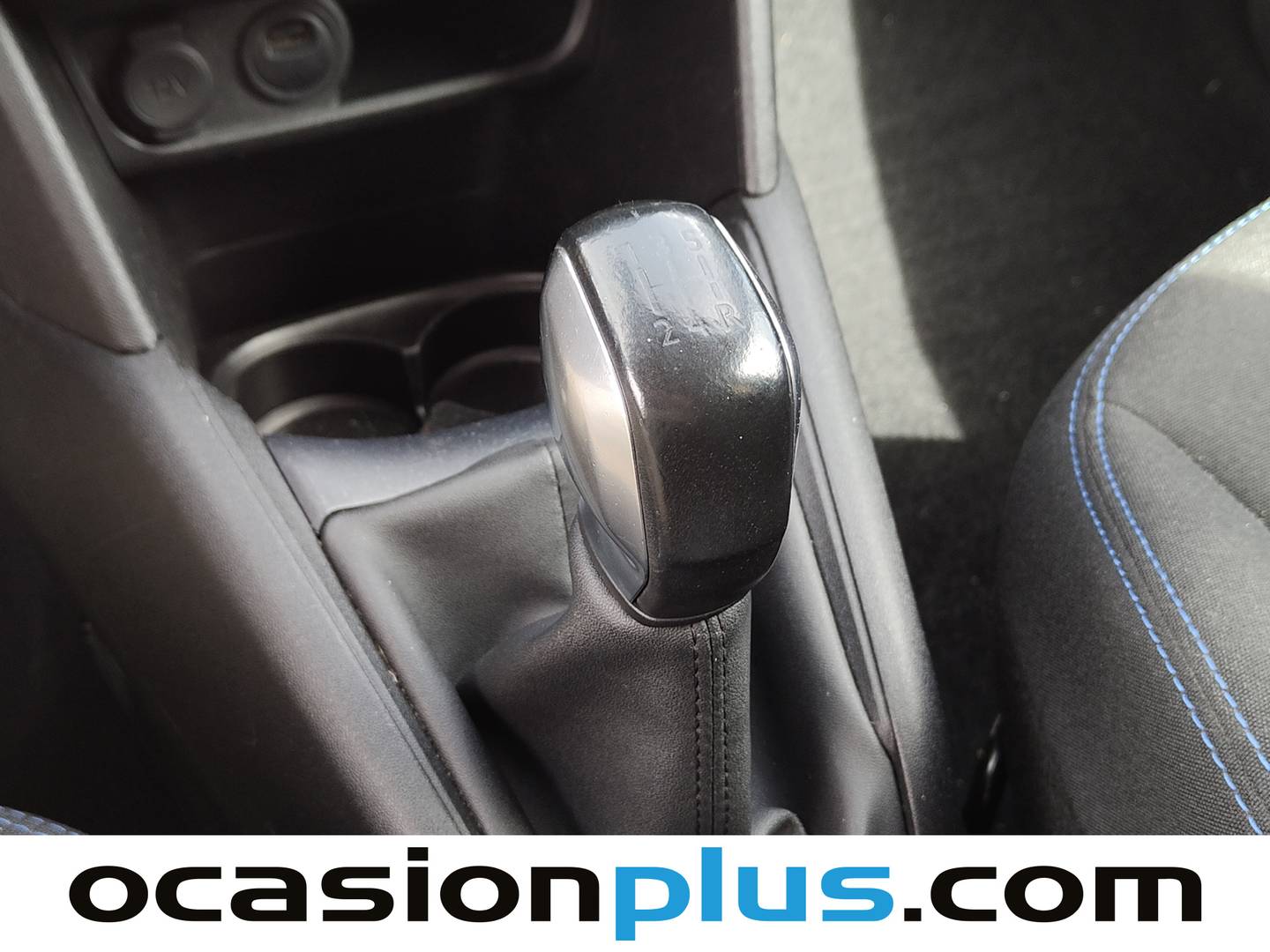 Peugeot 208 Peugeot 208 PureTech Signature (82 CV) de ocasión
