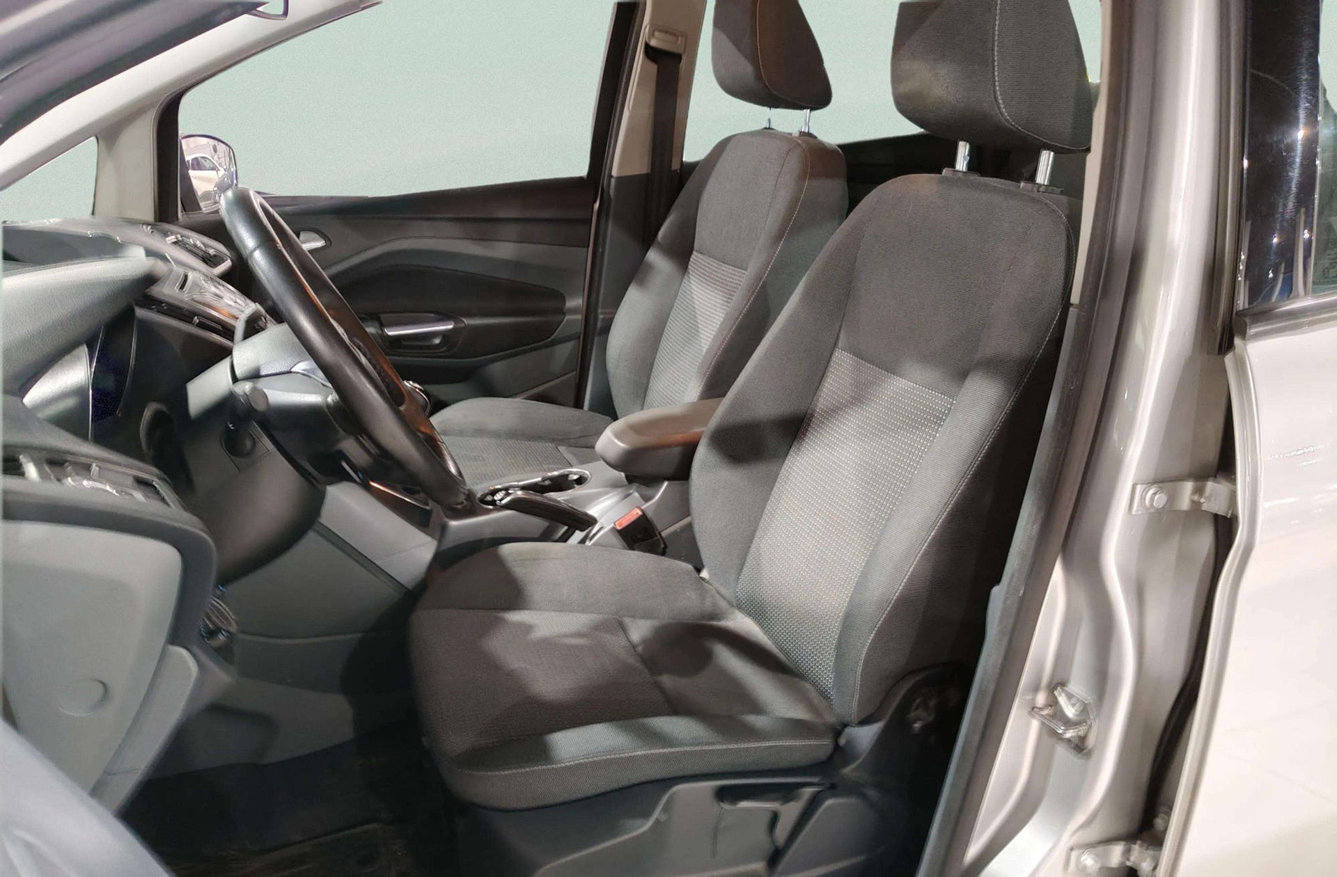Ford C-Max 1.6 TDCi Trend - foto 8