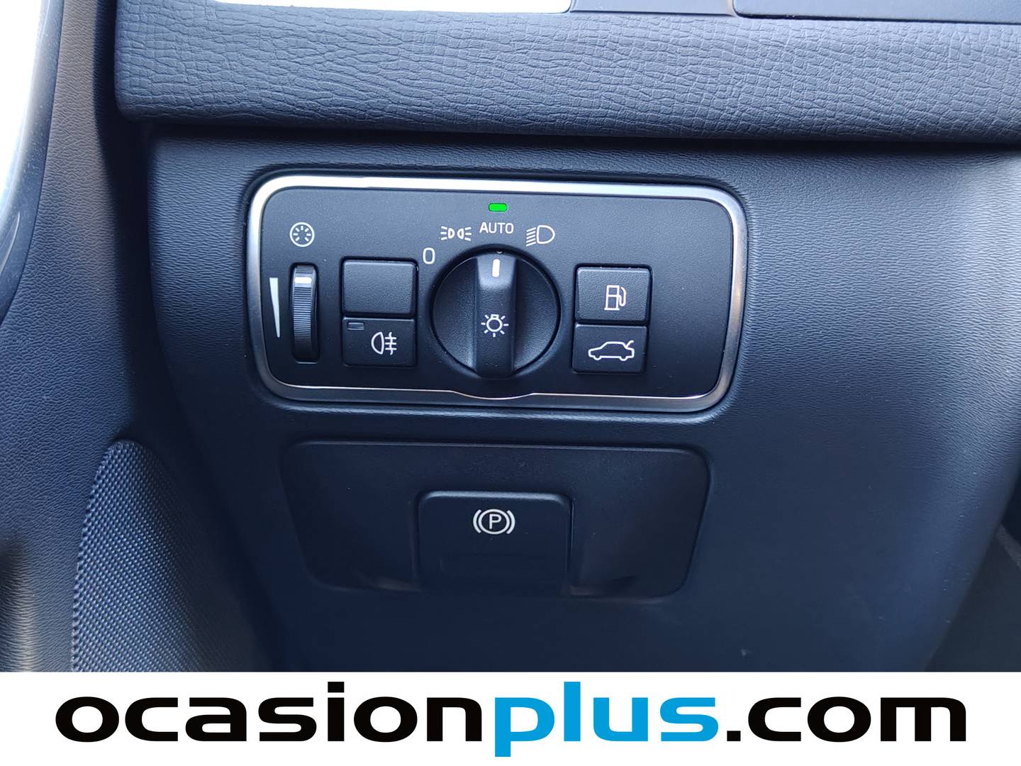 Foto Volvo XC60 Volvo XC60 D3 Momentum Auto (150 CV)