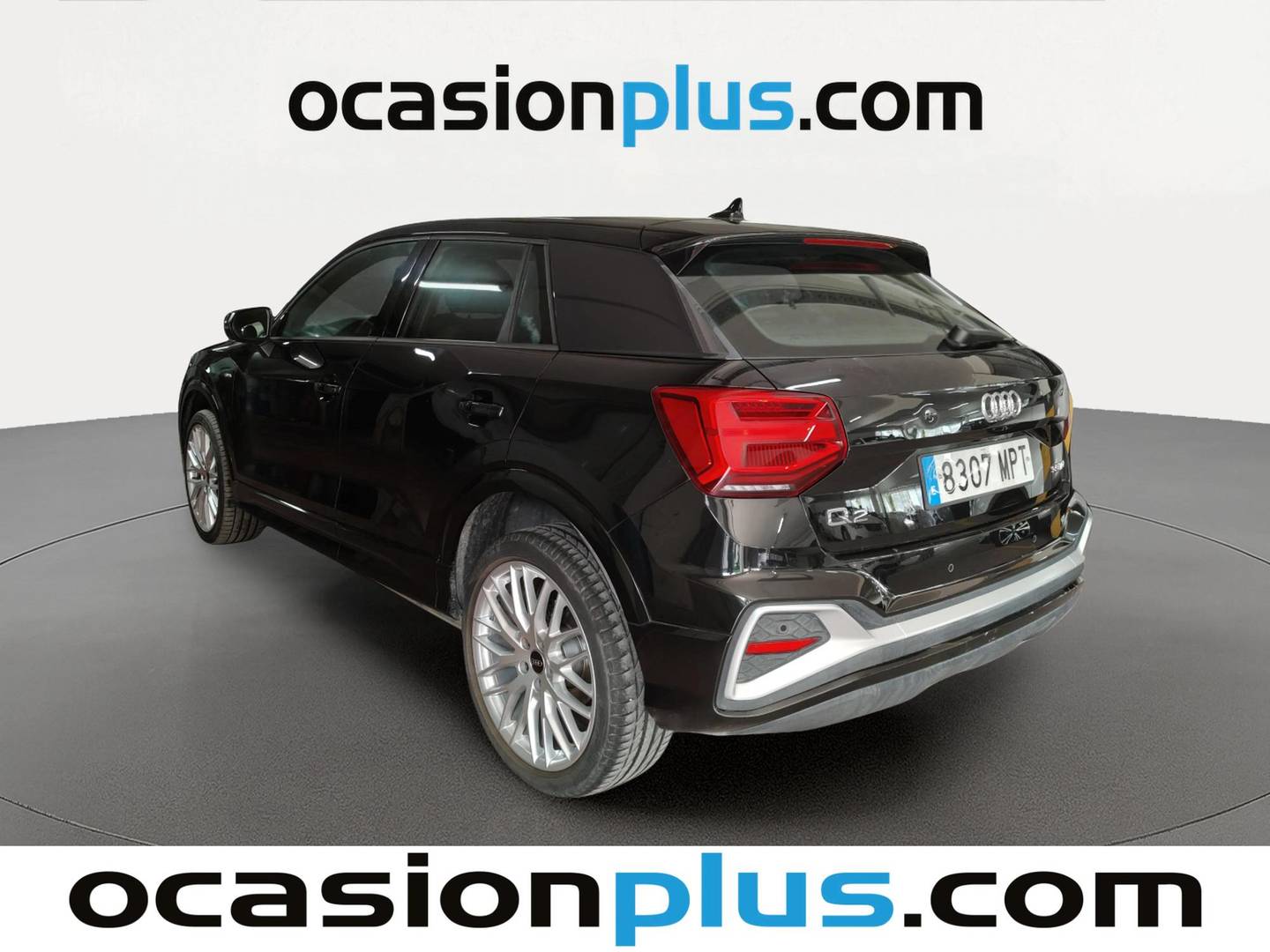 Foto trasera Audi Q2 Audi Q2 Adrenalin 35 TDI (150 CV) S tronic Pack S-Line izquierda