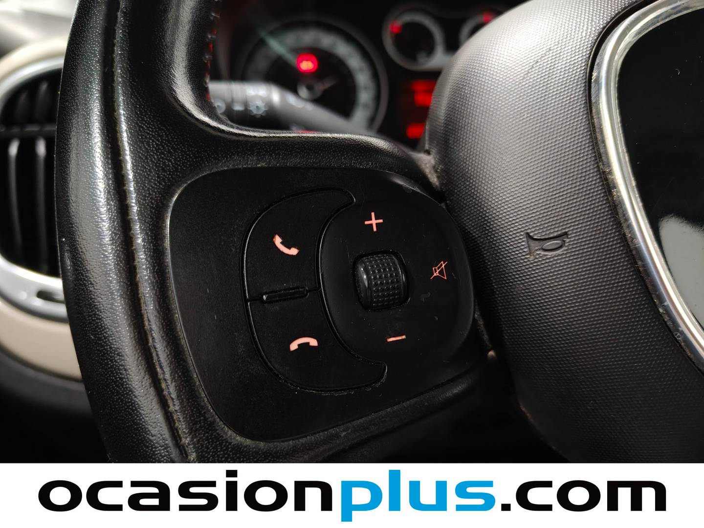 Extras y acabados del Fiat 500L Fiat 500L 1.4 Pop Star (95 CV)