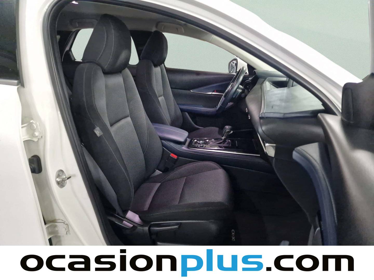 Foto Mazda CX-30 Mazda CX-30 2.0 Skyactiv-X Evolution 2WD AT (180 CV)