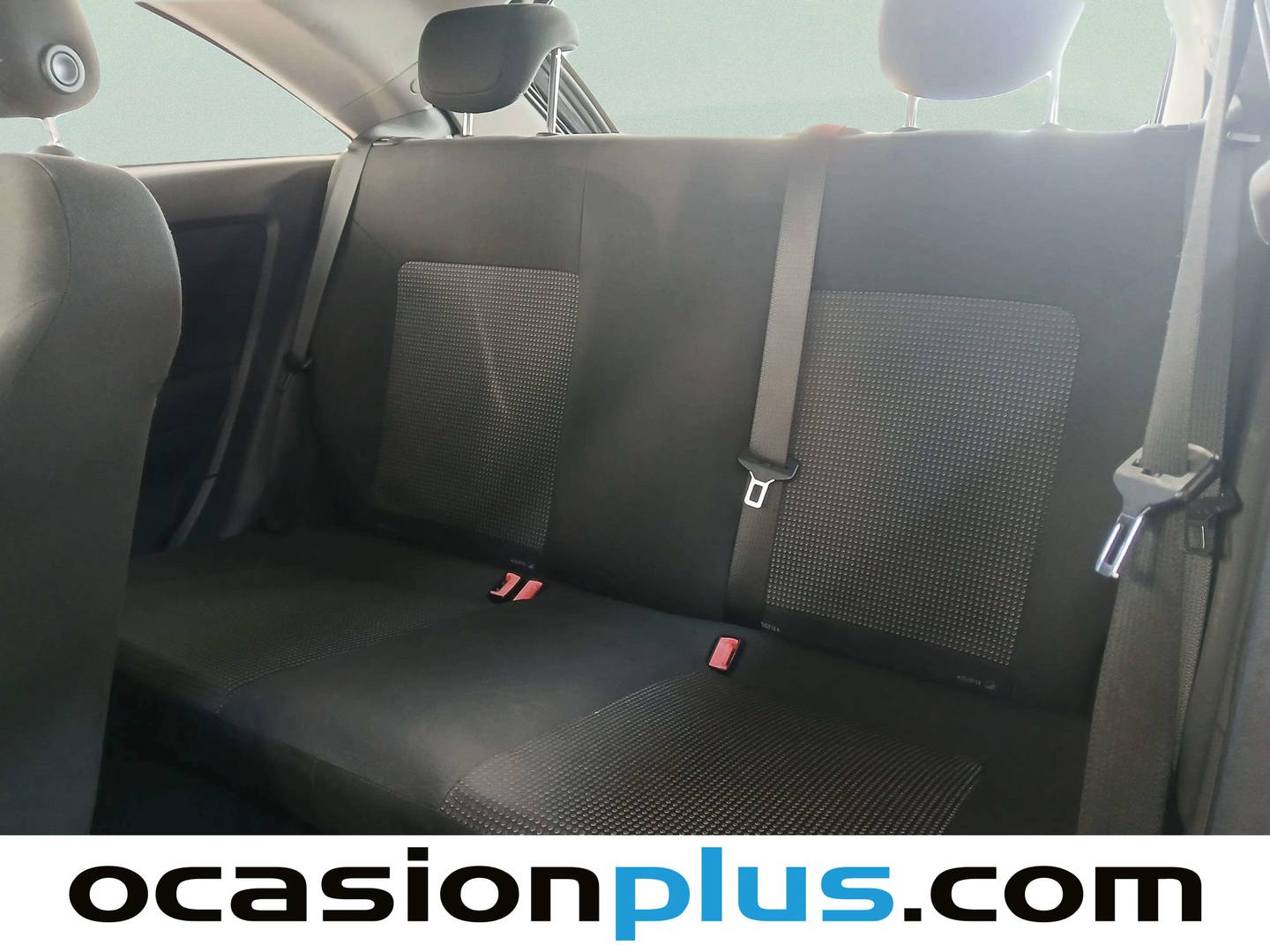 Foto asientos traseros Opel Corsa Opel Corsa 1.2 Essentia (80 CV)