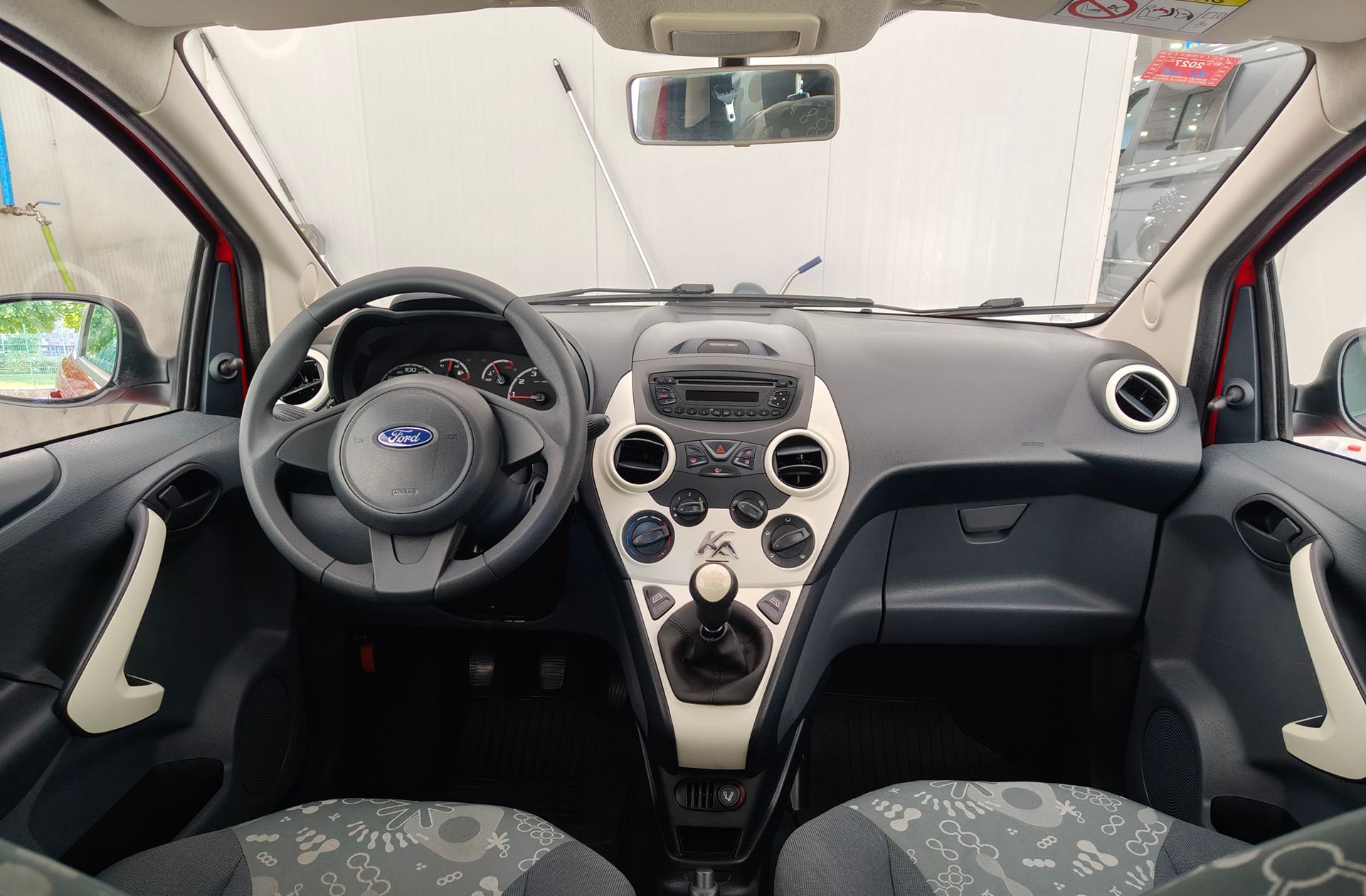 Ford Ka 1.2 Duratec Trend+ - foto 6